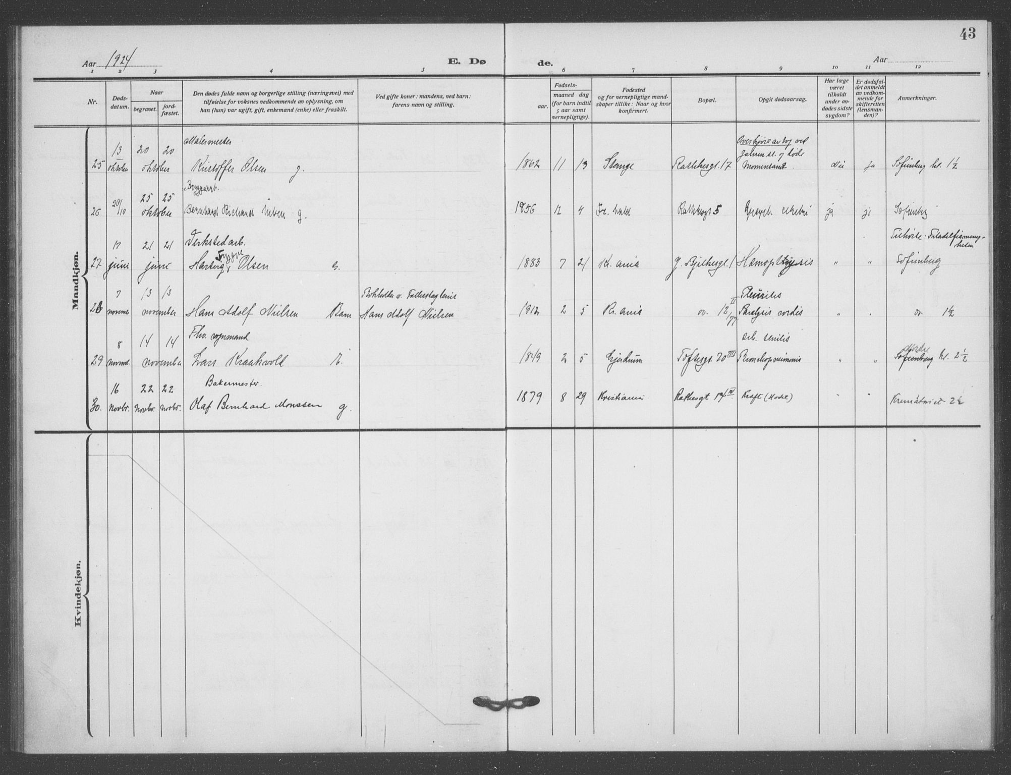 Matteus prestekontor Kirkebøker, AV/SAO-A-10870/F/Fa/L0004: Parish register (official) no. 4, 1917-1938, p. 43