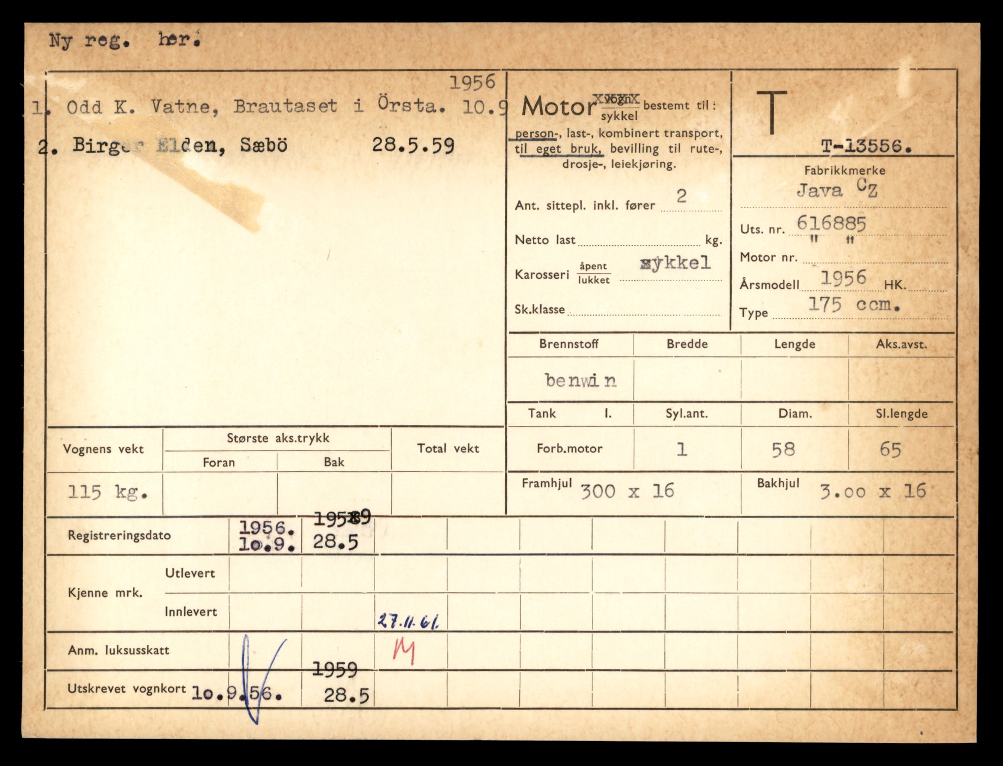 Møre og Romsdal vegkontor - Ålesund trafikkstasjon, AV/SAT-A-4099/F/Fe/L0040: Registreringskort for kjøretøy T 13531 - T 13709, 1927-1998, p. 491