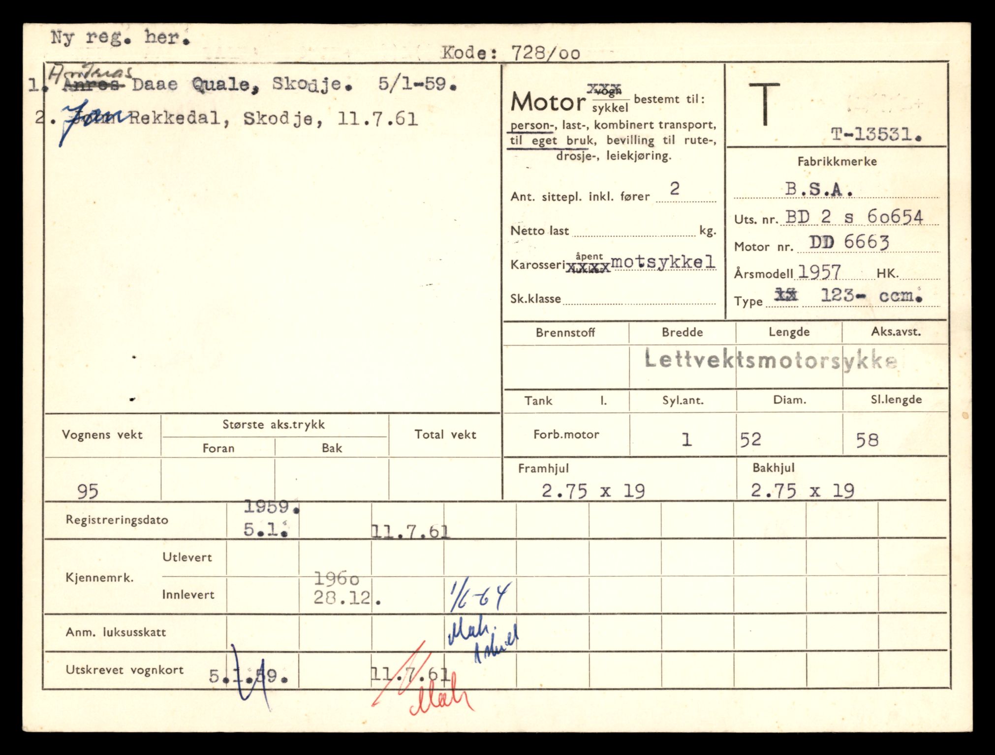 Møre og Romsdal vegkontor - Ålesund trafikkstasjon, AV/SAT-A-4099/F/Fe/L0040: Registreringskort for kjøretøy T 13531 - T 13709, 1927-1998, p. 3