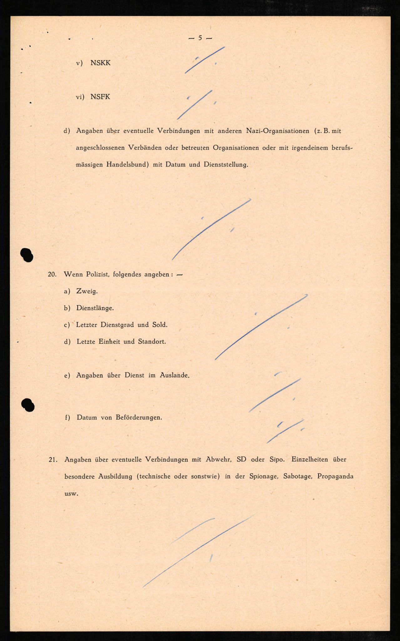 Forsvaret, Forsvarets overkommando II, AV/RA-RAFA-3915/D/Db/L0006: CI Questionaires. Tyske okkupasjonsstyrker i Norge. Tyskere., 1945-1946, p. 6