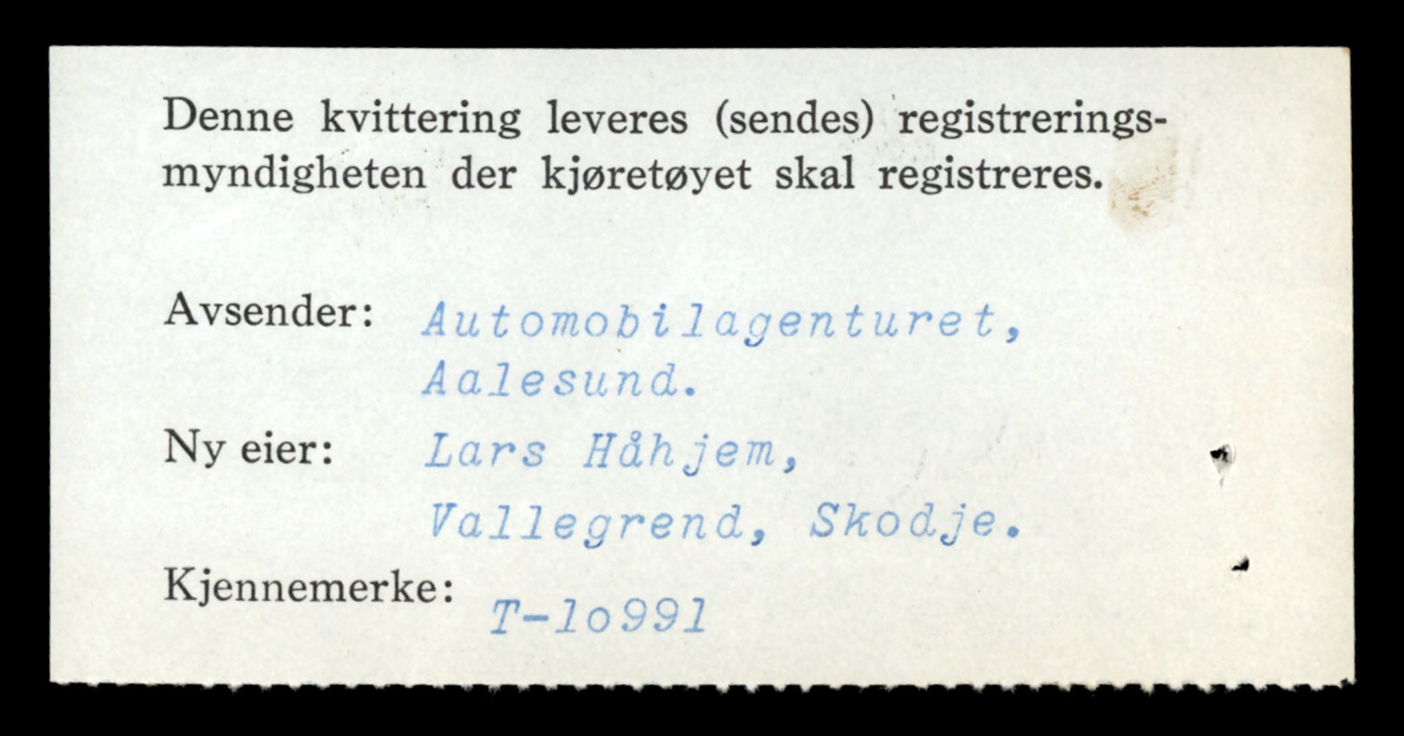 Møre og Romsdal vegkontor - Ålesund trafikkstasjon, AV/SAT-A-4099/F/Fe/L0025: Registreringskort for kjøretøy T 10931 - T 11045, 1927-1998, p. 1650