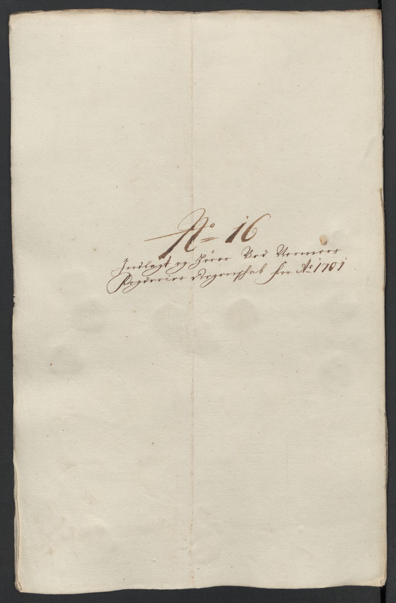 Rentekammeret inntil 1814, Reviderte regnskaper, Fogderegnskap, RA/EA-4092/R56/L3739: Fogderegnskap Nordmøre, 1700-1702, p. 273