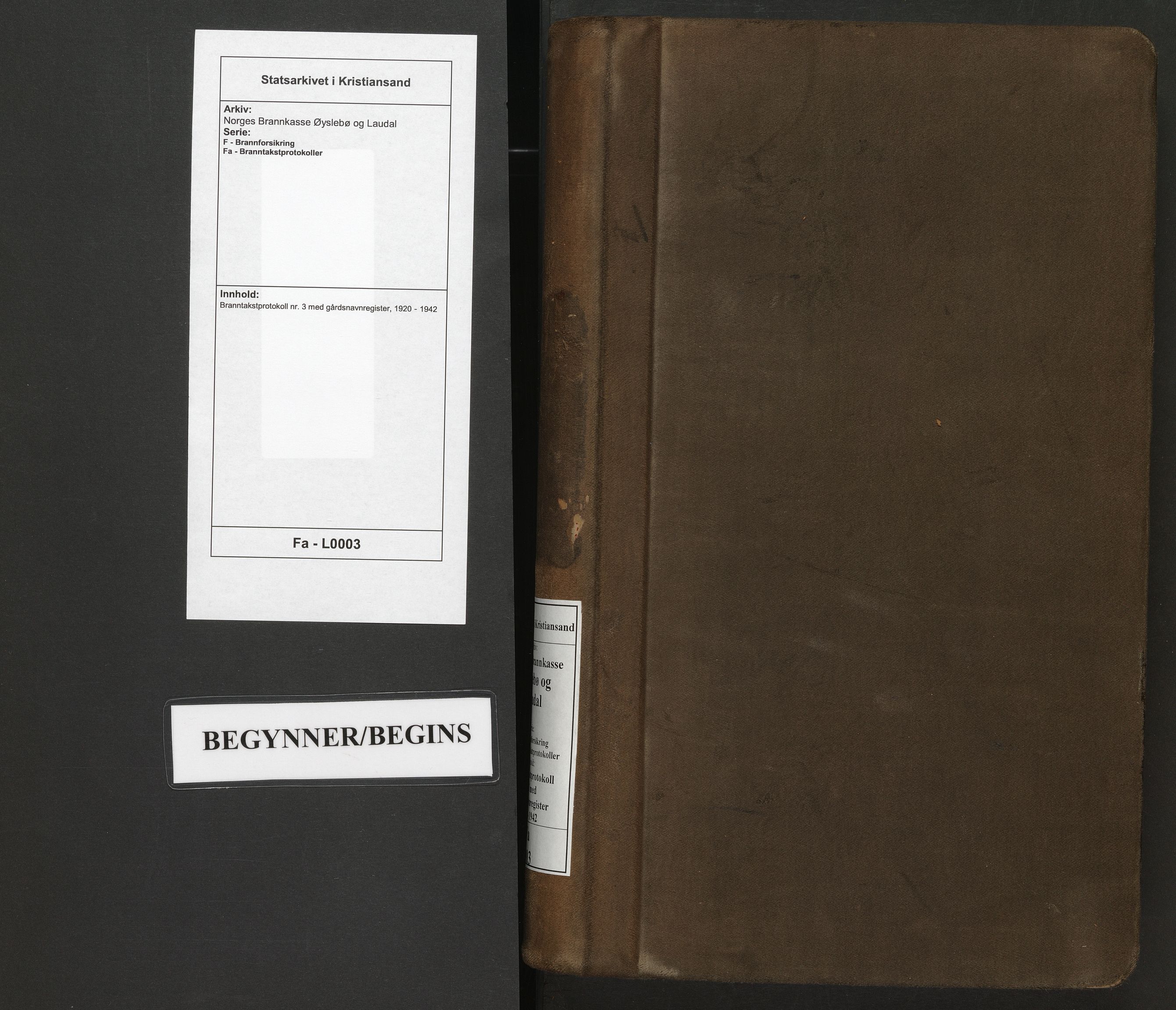 Norges Brannkasse Øyslebø og Laudal, AV/SAK-2241-0060/F/Fa/L0003: Branntakstprotokoll nr. 3 med gårdsnavnregister, 1920-1942