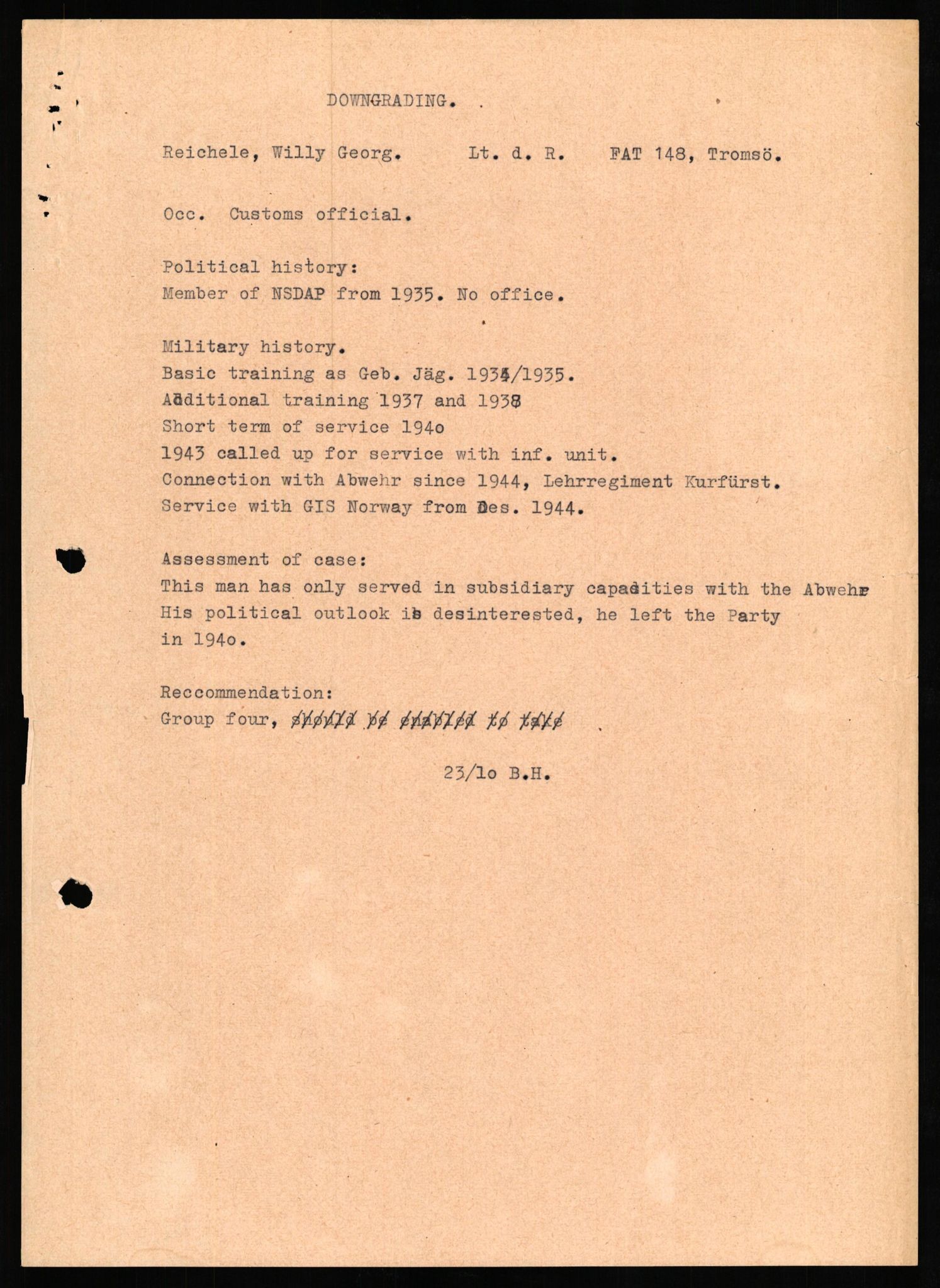 Forsvaret, Forsvarets overkommando II, AV/RA-RAFA-3915/D/Db/L0027: CI Questionaires. Tyske okkupasjonsstyrker i Norge. Tyskere., 1945-1946, p. 131