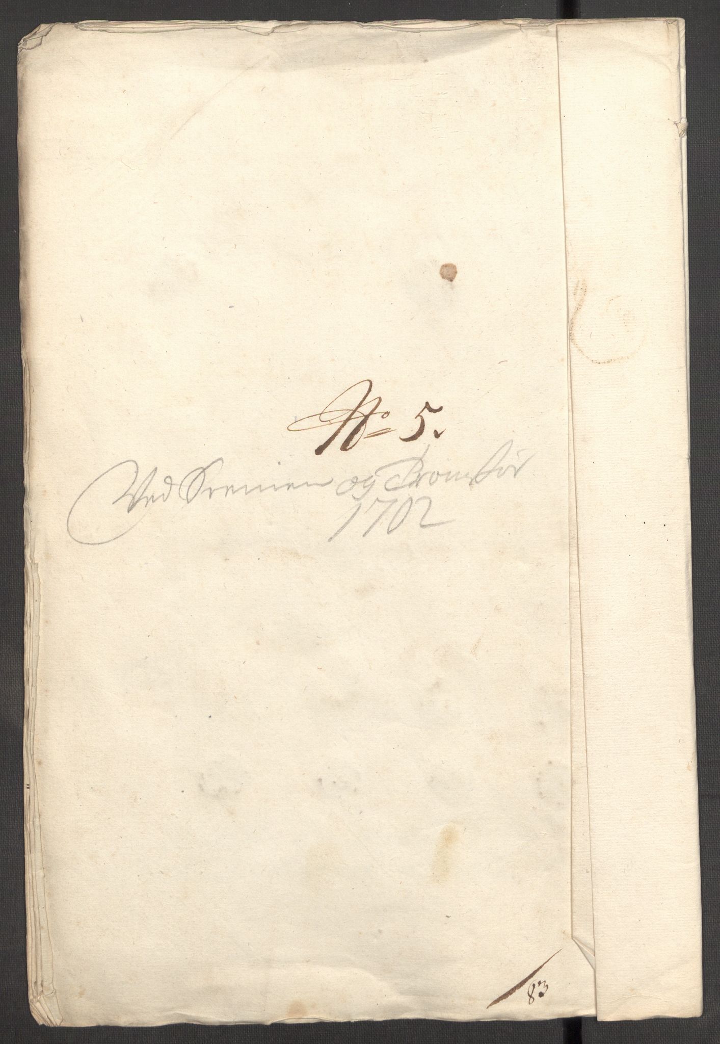 Rentekammeret inntil 1814, Reviderte regnskaper, Fogderegnskap, RA/EA-4092/R68/L4755: Fogderegnskap Senja og Troms, 1700-1704, p. 266