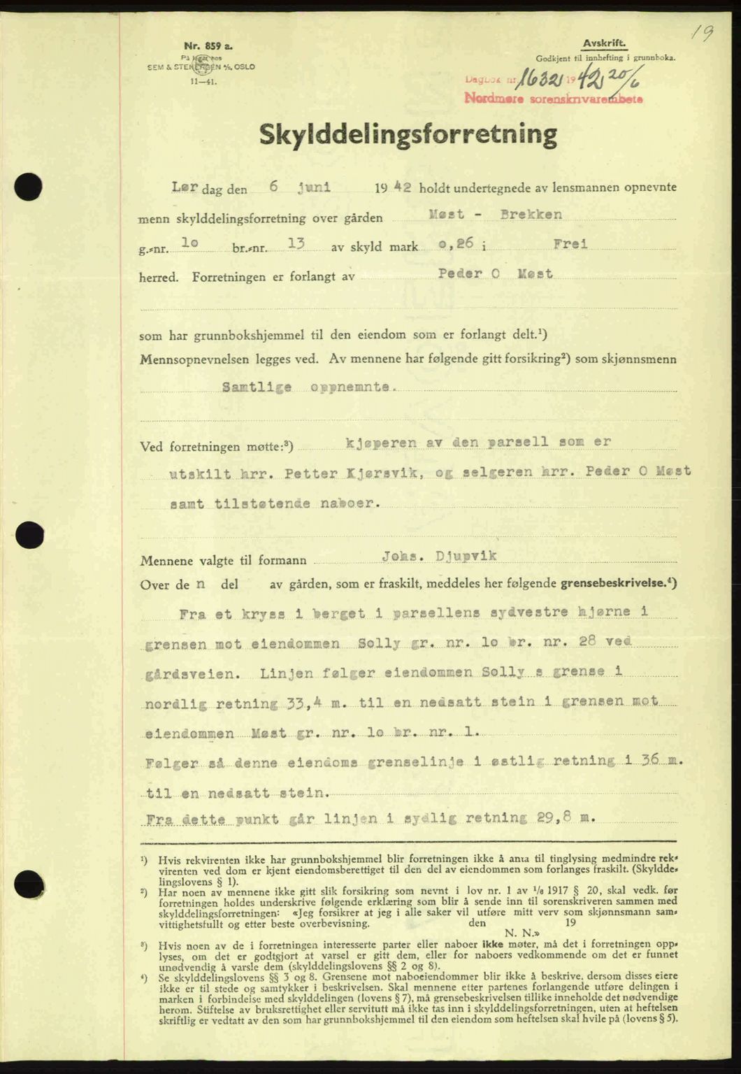 Nordmøre sorenskriveri, AV/SAT-A-4132/1/2/2Ca: Mortgage book no. A93, 1942-1942, Diary no: : 1632/1942