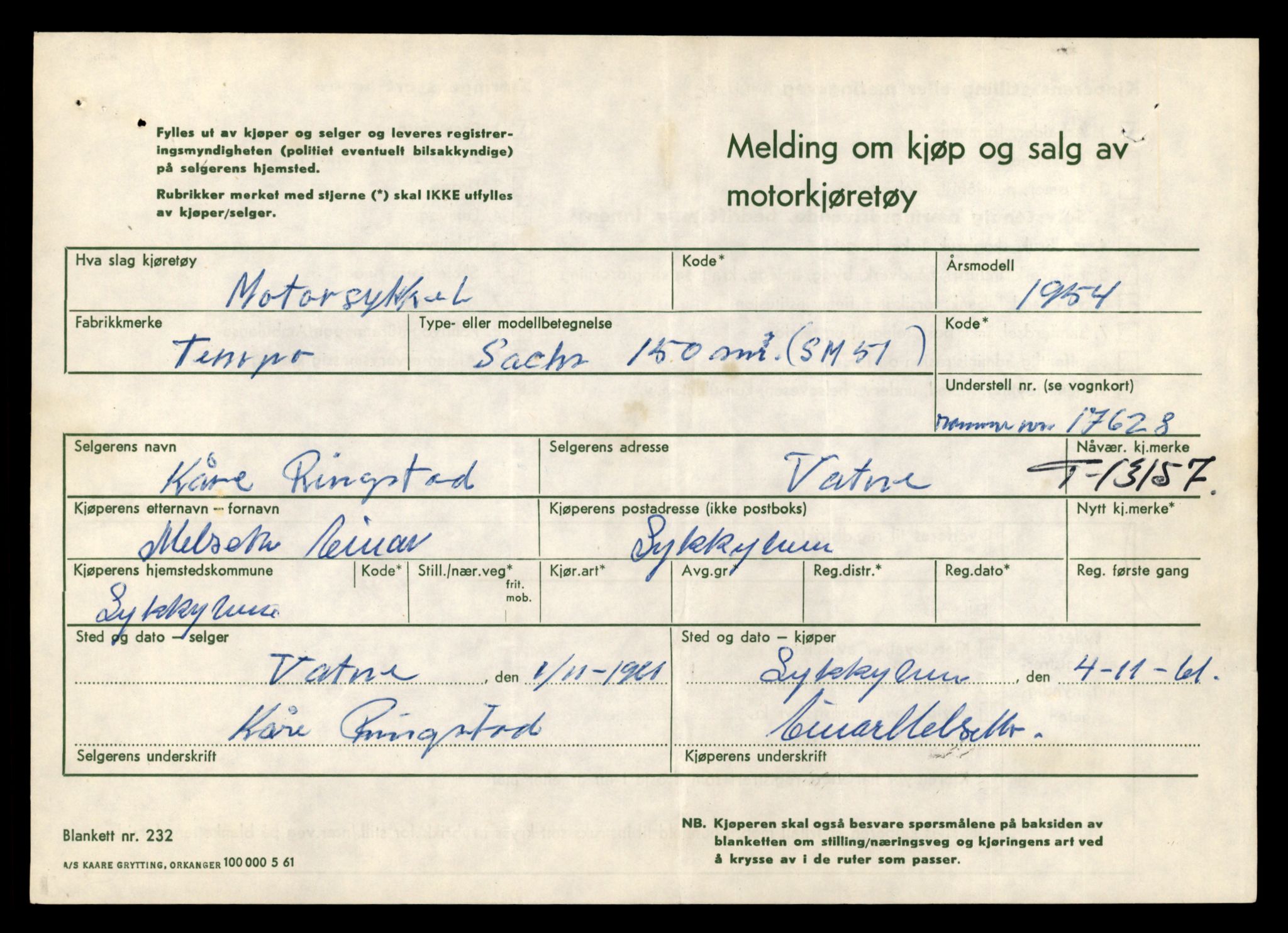 Møre og Romsdal vegkontor - Ålesund trafikkstasjon, AV/SAT-A-4099/F/Fe/L0037: Registreringskort for kjøretøy T 13031 - T 13179, 1927-1998, p. 2477