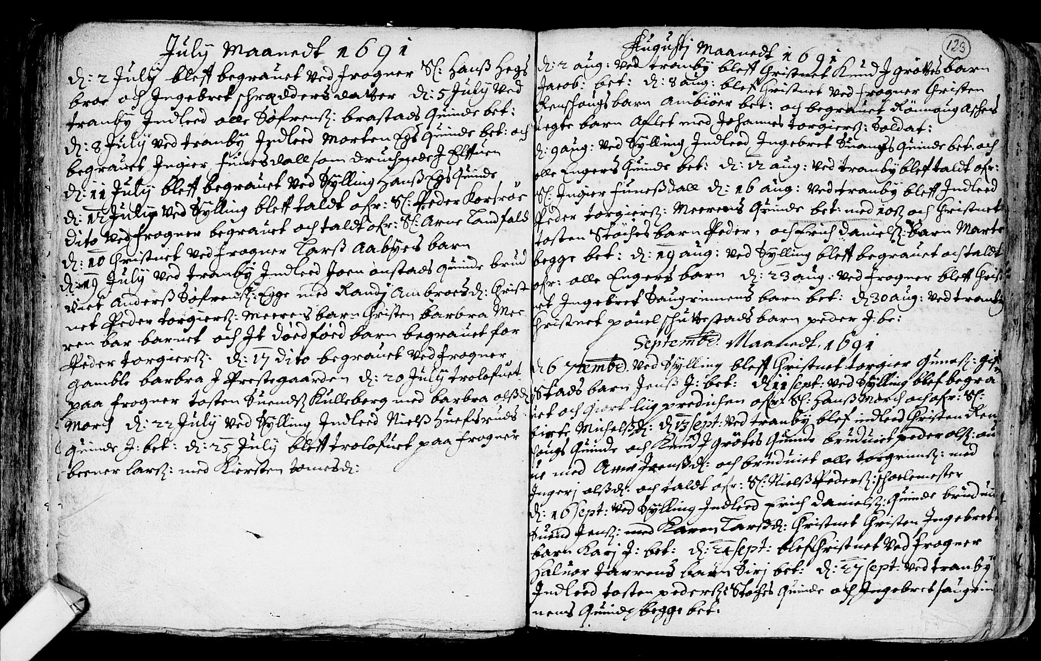 Lier kirkebøker, AV/SAKO-A-230/F/Fa/L0001: Parish register (official) no. I 1, 1672-1701, p. 123