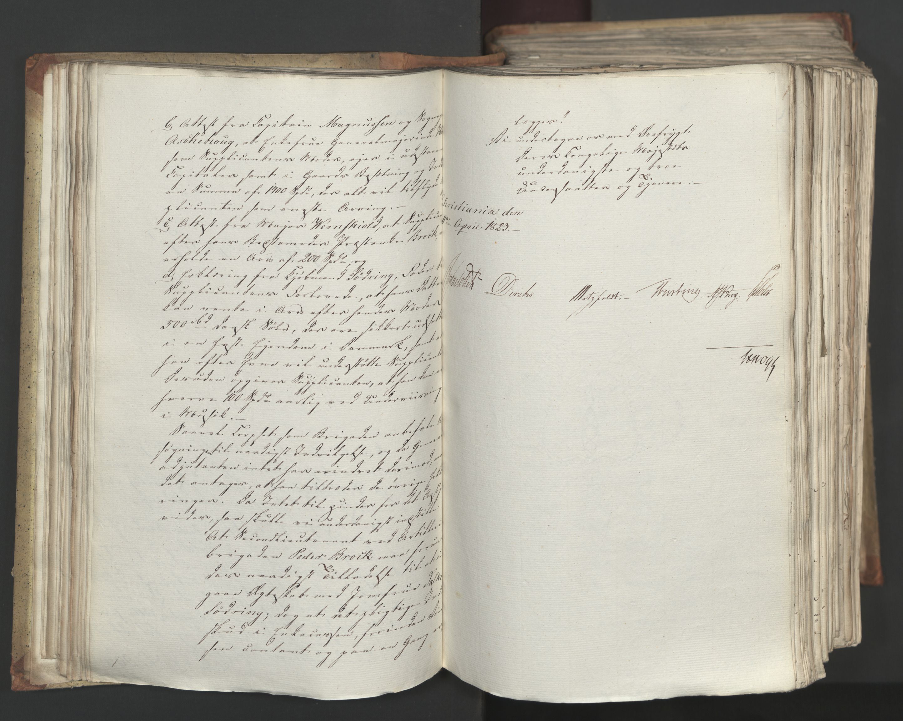 Statsrådsavdelingen i Stockholm, AV/RA-S-1003/D/Da/L0034: Regjeringsinnstillinger nr. 275-540, 1823, p. 90