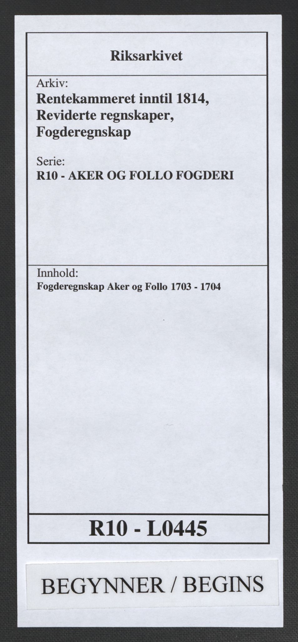 Rentekammeret inntil 1814, Reviderte regnskaper, Fogderegnskap, AV/RA-EA-4092/R10/L0445: Fogderegnskap Aker og Follo, 1703-1704, p. 1