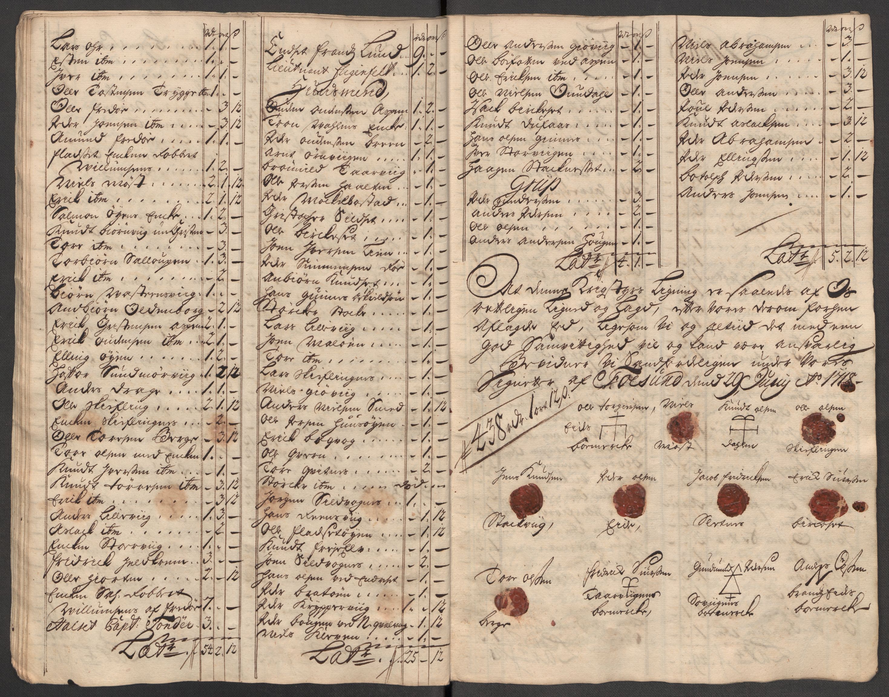 Rentekammeret inntil 1814, Reviderte regnskaper, Fogderegnskap, AV/RA-EA-4092/R56/L3751: Fogderegnskap Nordmøre, 1718, p. 137