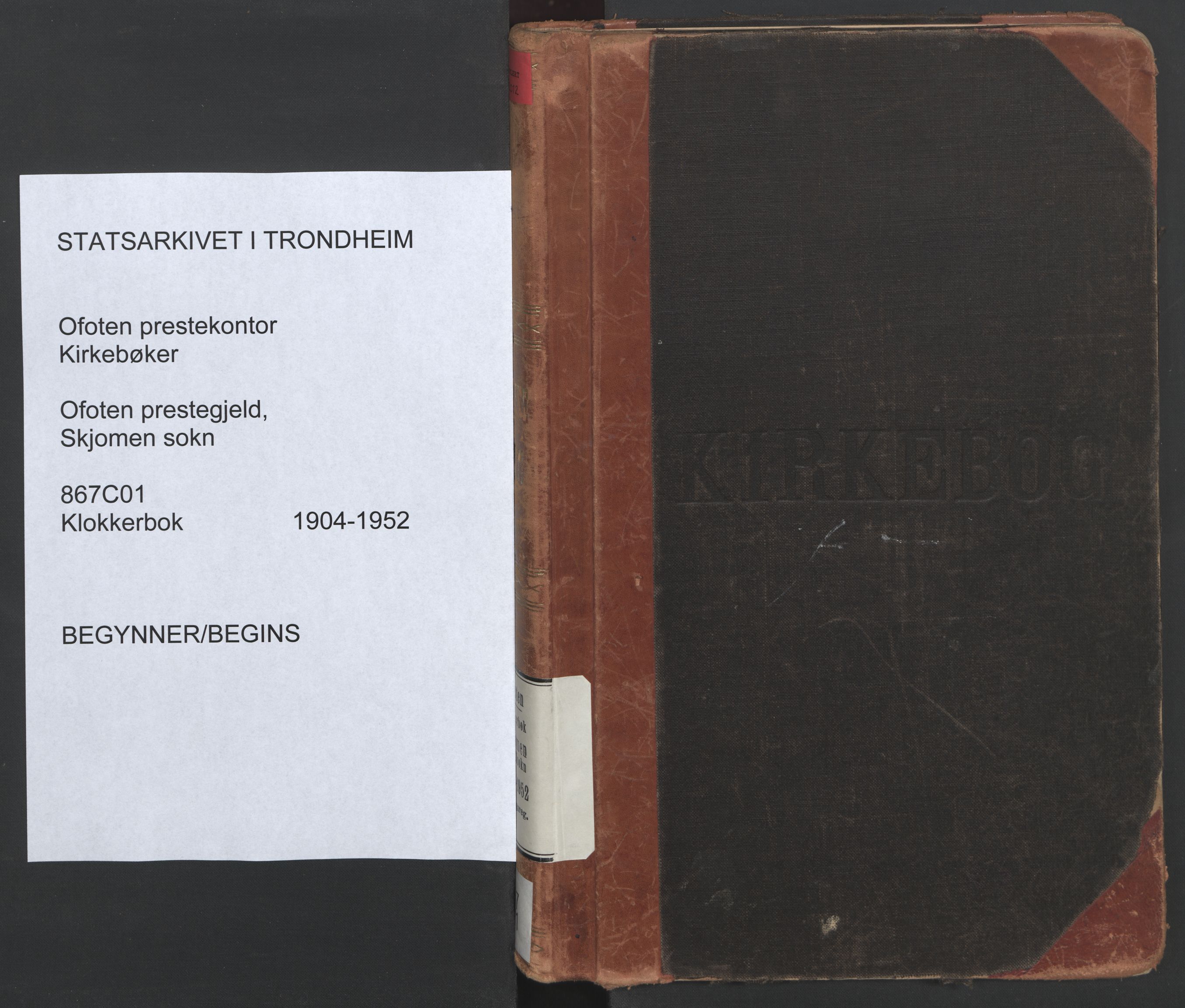 Ministerialprotokoller, klokkerbøker og fødselsregistre - Nordland, SAT/A-1459/867/L0966: Parish register (copy) no. 867C01, 1904-1952
