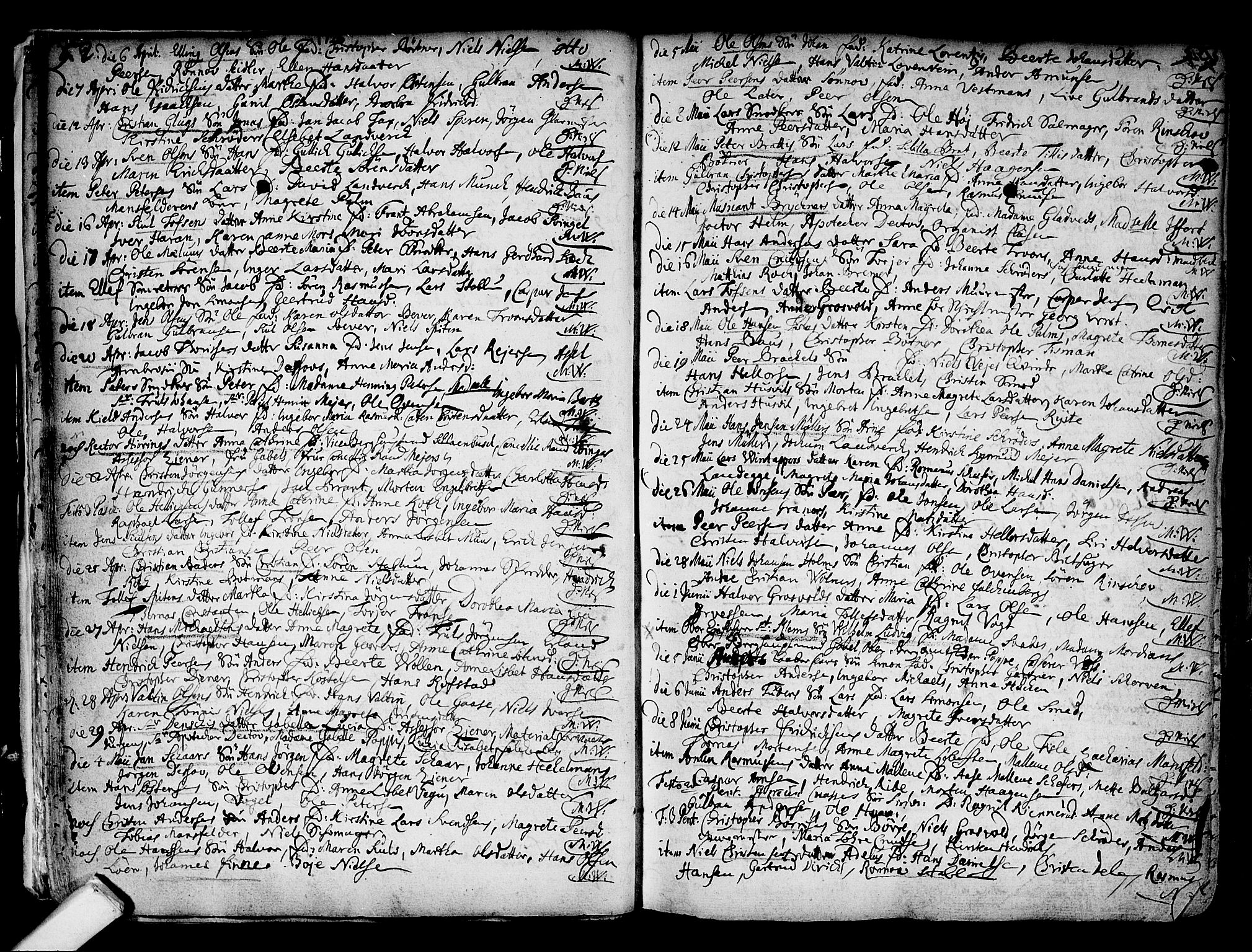 Kongsberg kirkebøker, AV/SAKO-A-22/F/Fa/L0002: Parish register (official) no. I 2, 1721-1743, p. 52-53