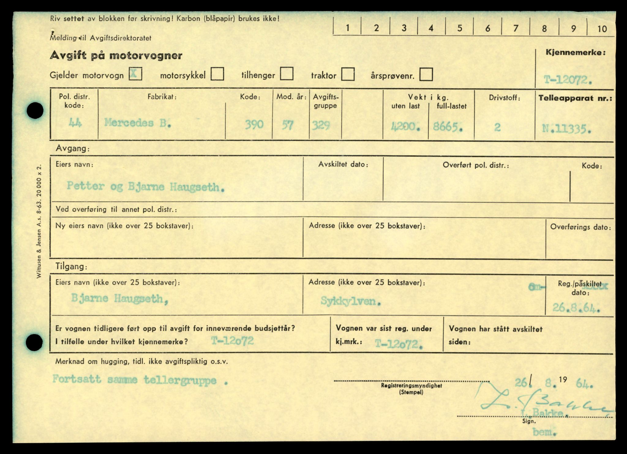 Møre og Romsdal vegkontor - Ålesund trafikkstasjon, AV/SAT-A-4099/F/Fe/L0033: Registreringskort for kjøretøy T 12151 - T 12474, 1927-1998, p. 2613