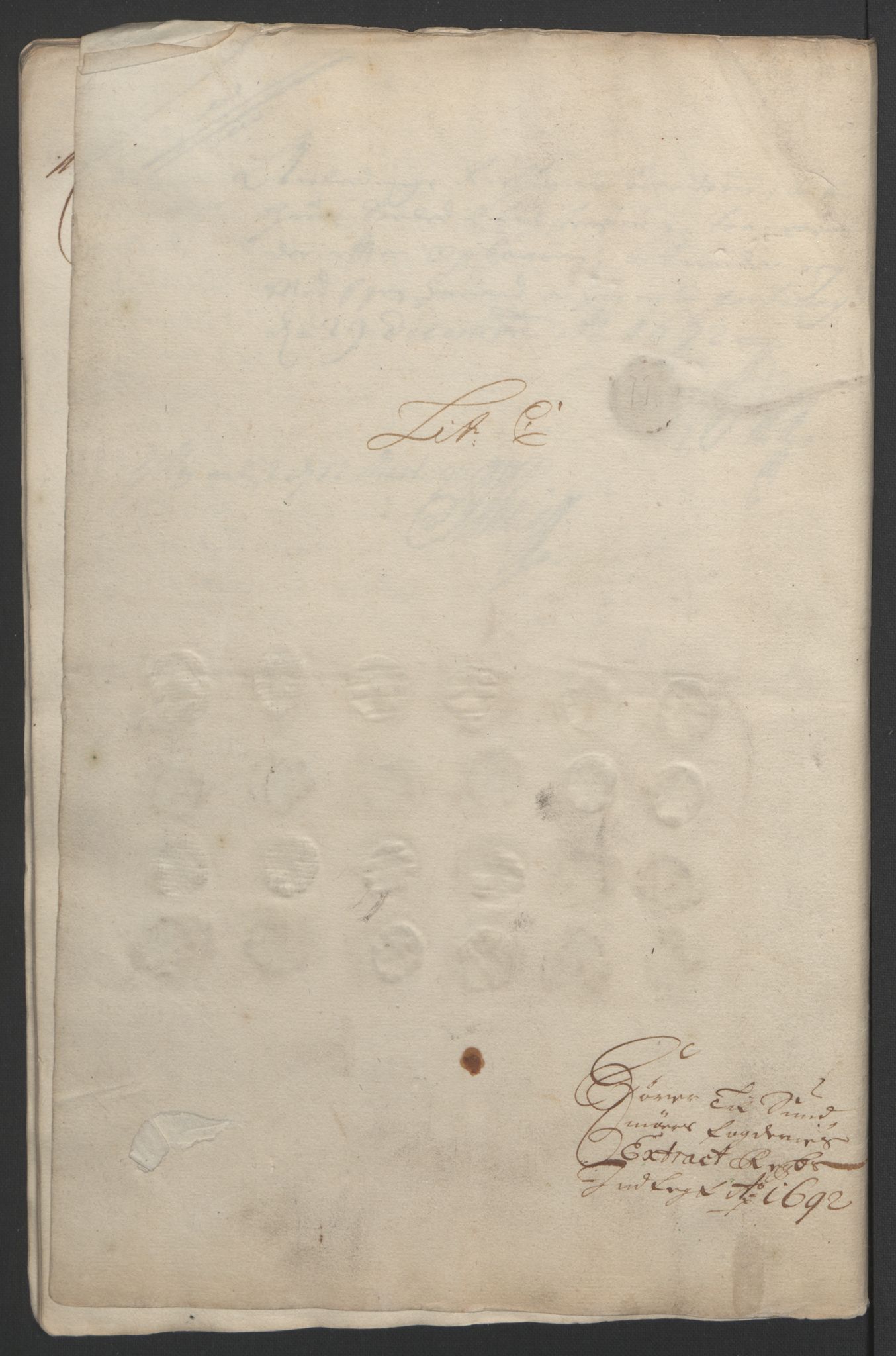 Rentekammeret inntil 1814, Reviderte regnskaper, Fogderegnskap, AV/RA-EA-4092/R54/L3554: Fogderegnskap Sunnmøre, 1691-1693, p. 203