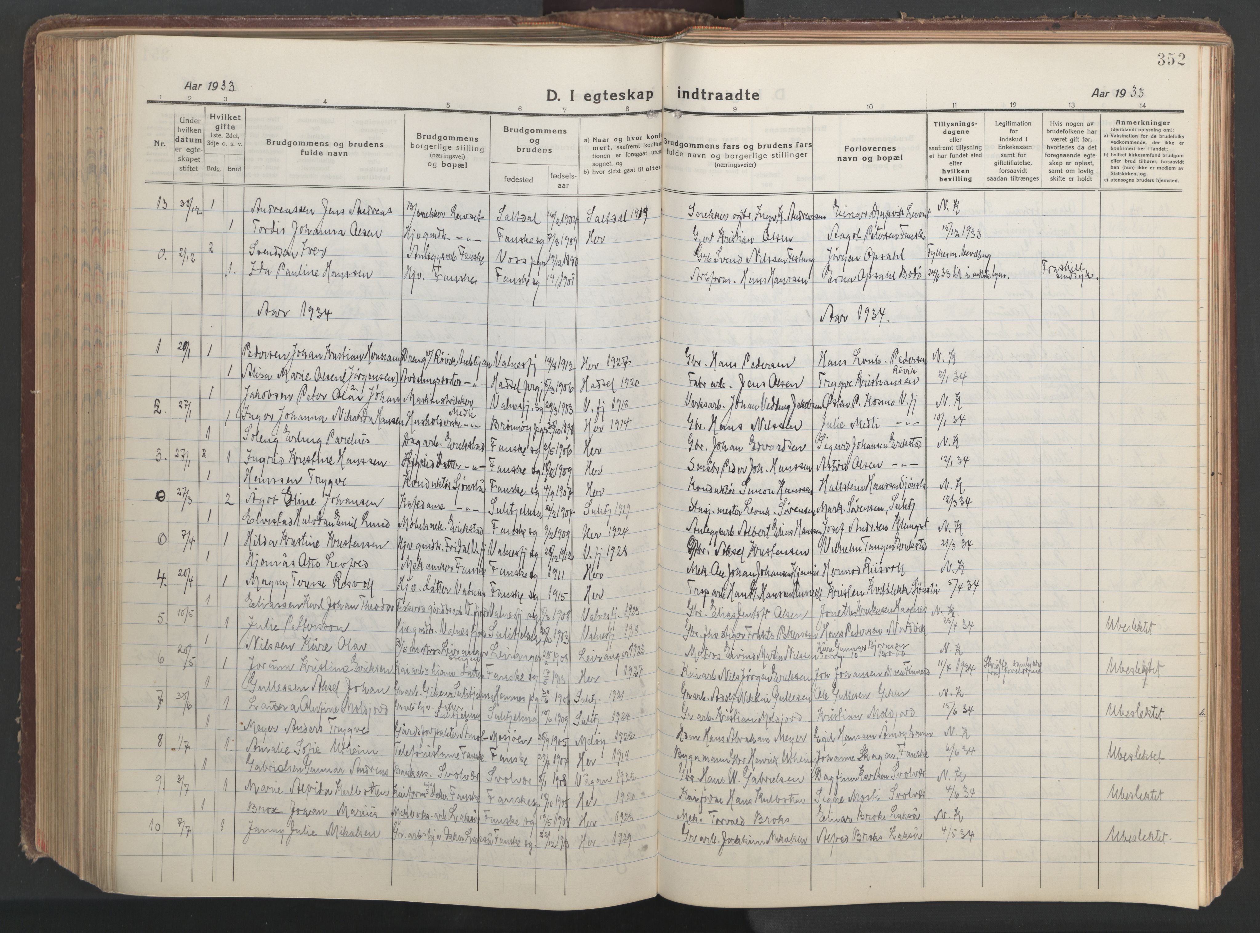 Ministerialprotokoller, klokkerbøker og fødselsregistre - Nordland, AV/SAT-A-1459/849/L0700: Parish register (copy) no. 849C01, 1919-1946, p. 352