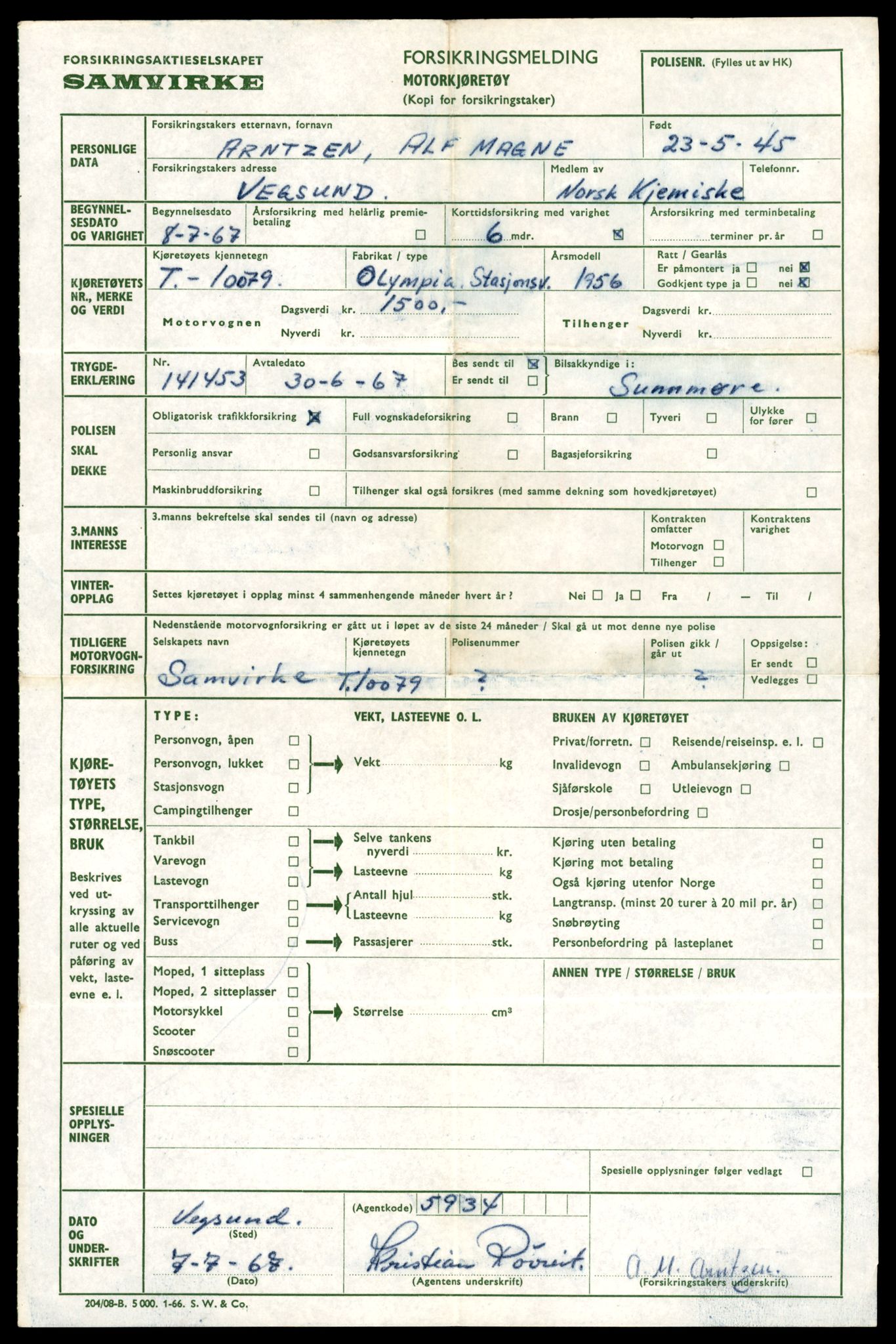 Møre og Romsdal vegkontor - Ålesund trafikkstasjon, SAT/A-4099/F/Fe/L0017: Registreringskort for kjøretøy T 1985 - T 10090, 1927-1998, p. 3045