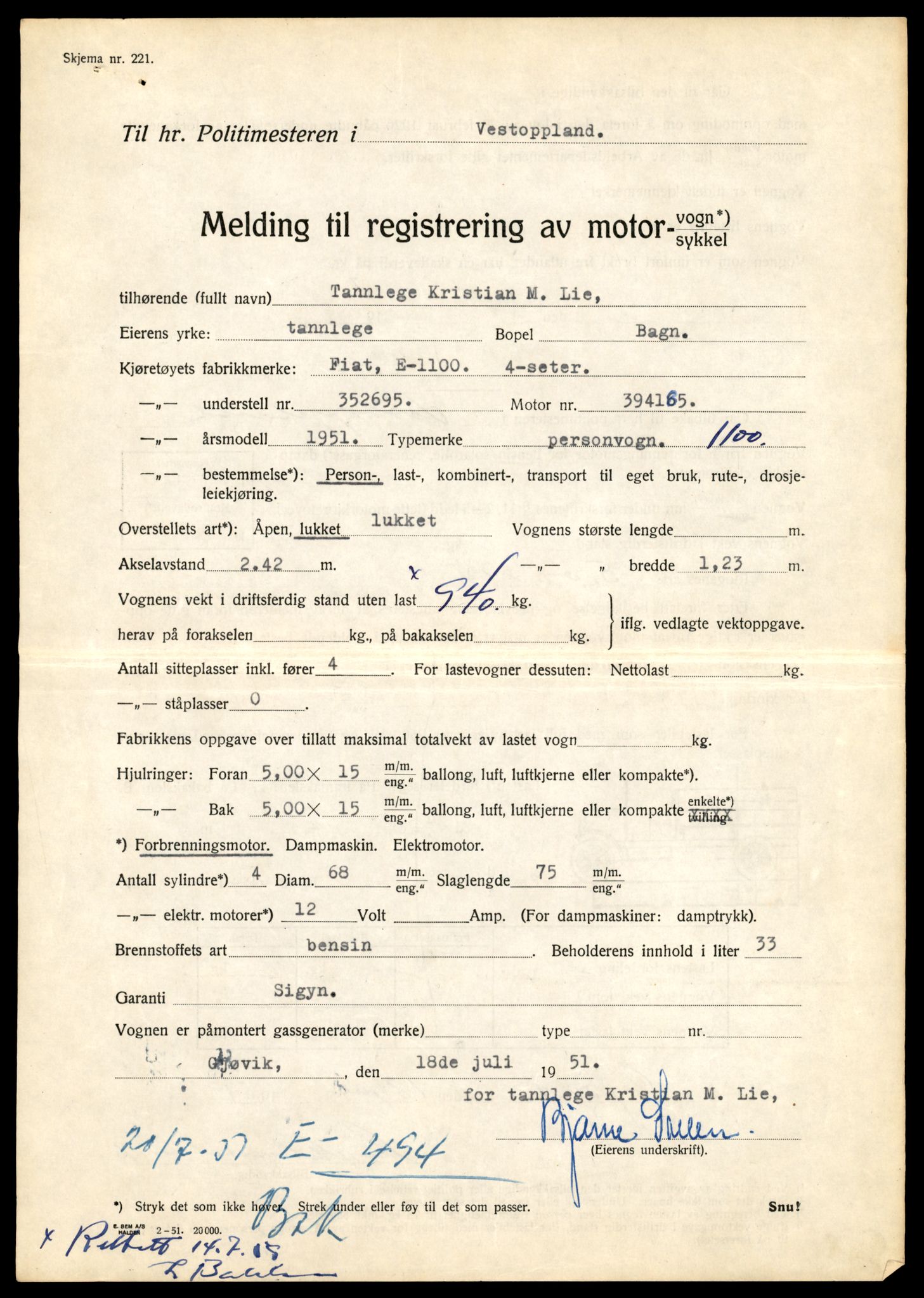 Møre og Romsdal vegkontor - Ålesund trafikkstasjon, AV/SAT-A-4099/F/Fe/L0019: Registreringskort for kjøretøy T 10228 - T 10350, 1927-1998, p. 3101