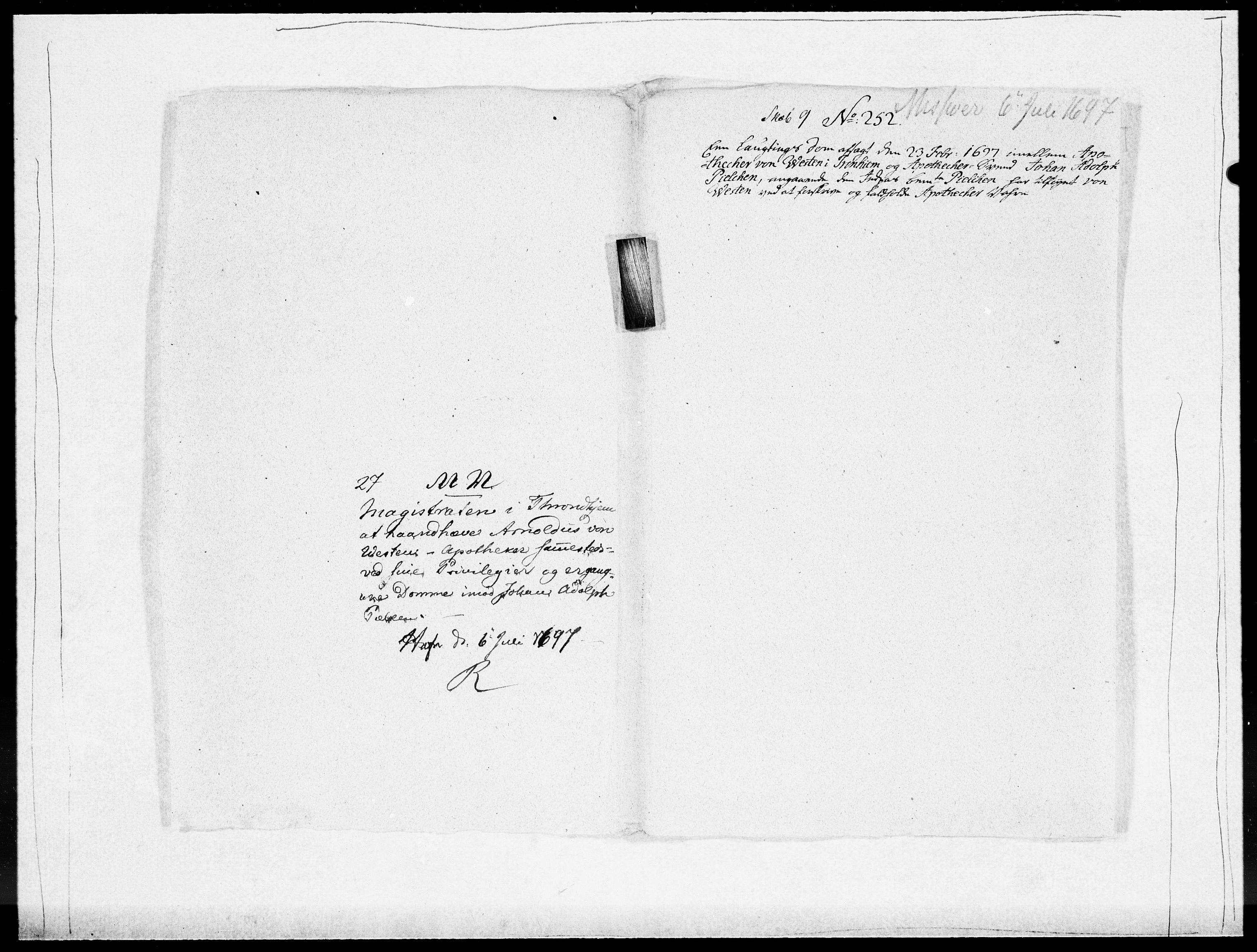 Danske Kanselli 1572-1799, AV/RA-EA-3023/F/Fc/Fcc/Fcca/L0047: Norske innlegg 1572-1799, 1695-1697, p. 348