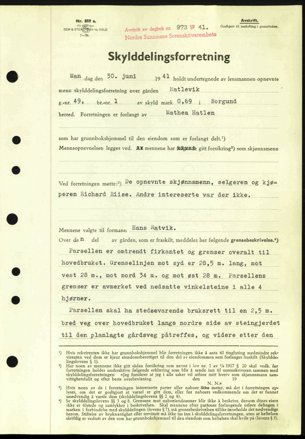 Nordre Sunnmøre sorenskriveri, AV/SAT-A-0006/1/2/2C/2Ca: Mortgage book no. A11, 1941-1941, Diary no: : 973/1941