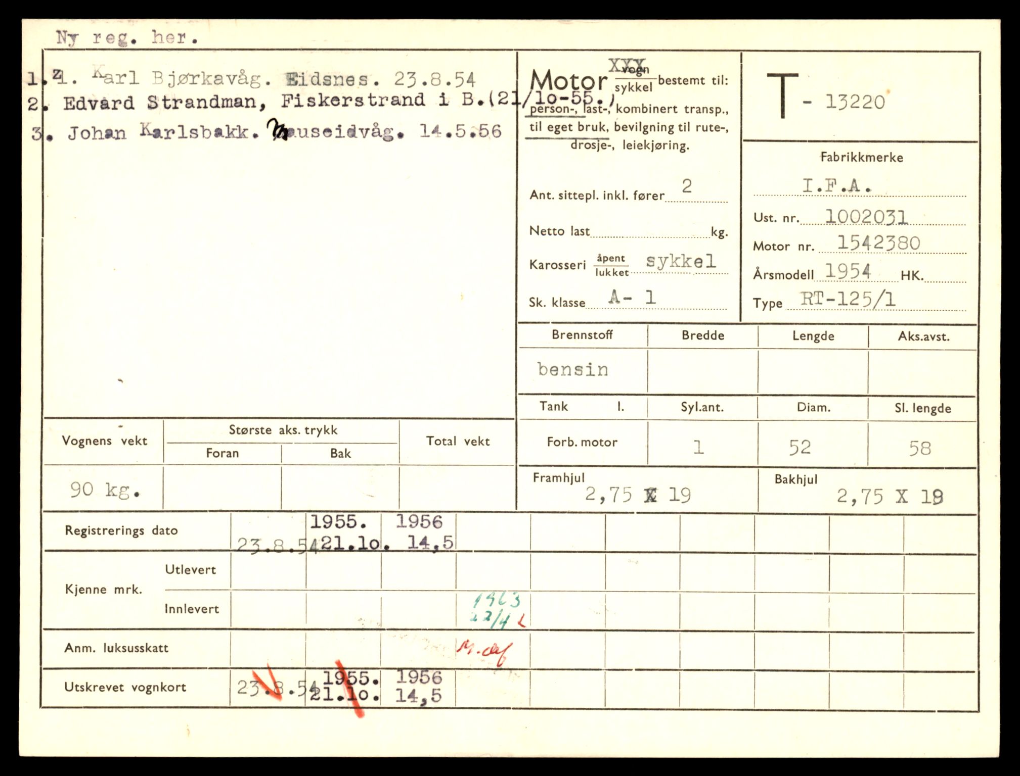 Møre og Romsdal vegkontor - Ålesund trafikkstasjon, AV/SAT-A-4099/F/Fe/L0038: Registreringskort for kjøretøy T 13180 - T 13360, 1927-1998, p. 675