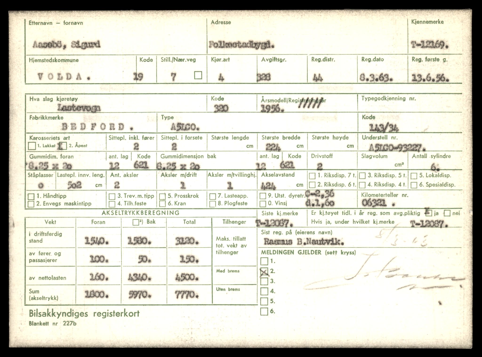 Møre og Romsdal vegkontor - Ålesund trafikkstasjon, AV/SAT-A-4099/F/Fe/L0033: Registreringskort for kjøretøy T 12151 - T 12474, 1927-1998, p. 489