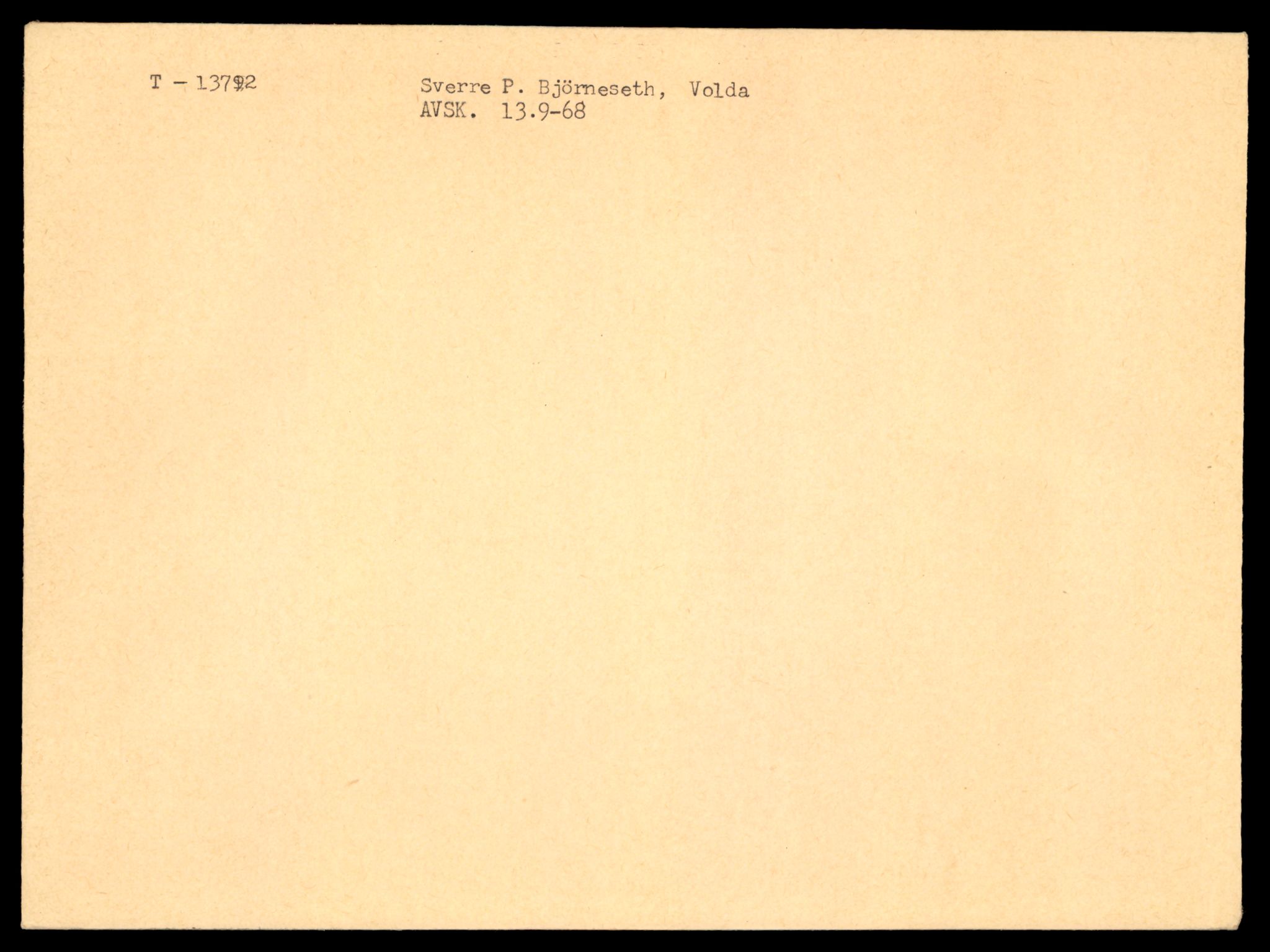 Møre og Romsdal vegkontor - Ålesund trafikkstasjon, AV/SAT-A-4099/F/Fe/L0041: Registreringskort for kjøretøy T 13710 - T 13905, 1927-1998, p. 1441
