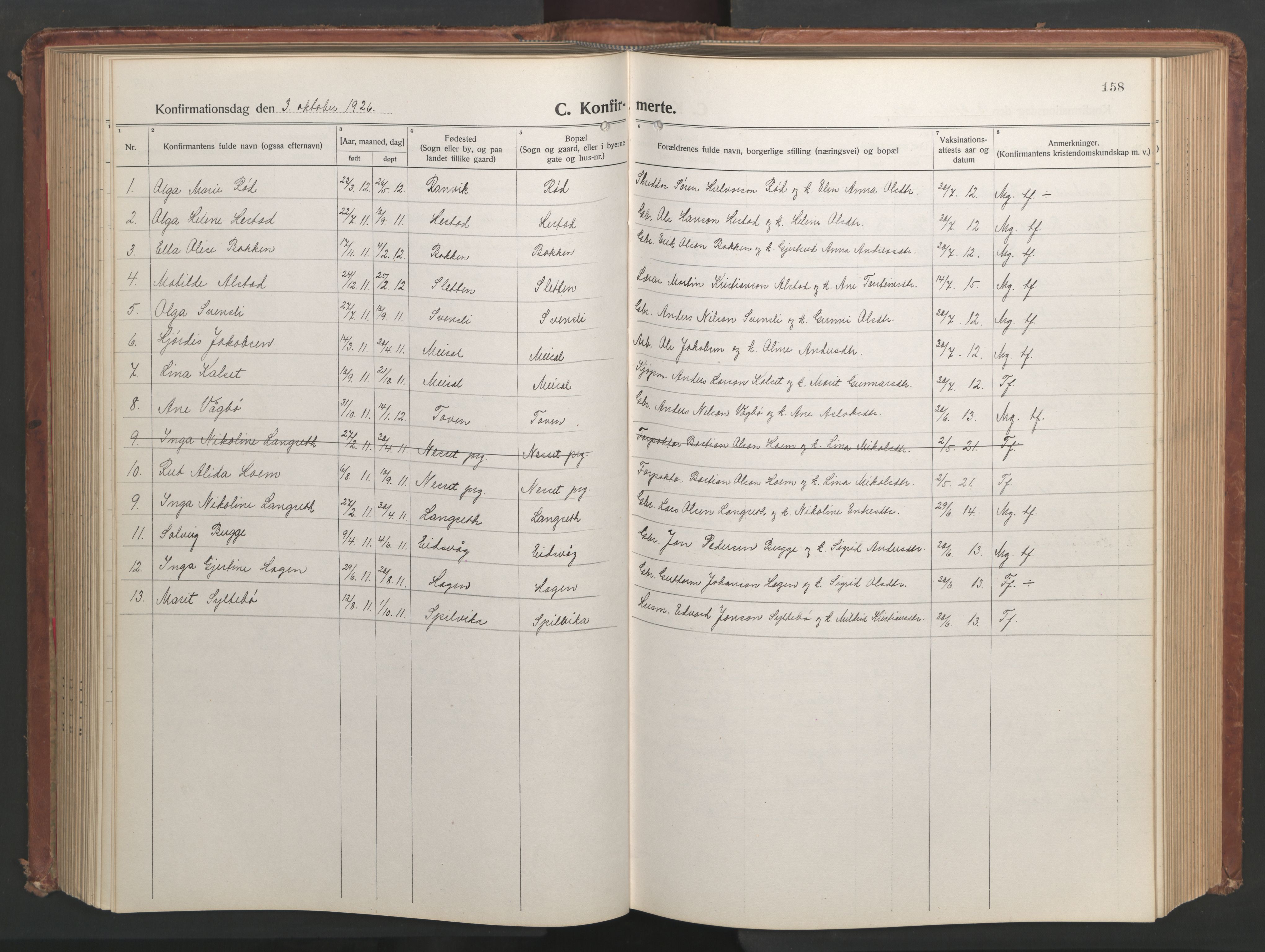 Ministerialprotokoller, klokkerbøker og fødselsregistre - Møre og Romsdal, AV/SAT-A-1454/551/L0633: Parish register (copy) no. 551C05, 1921-1961, p. 158