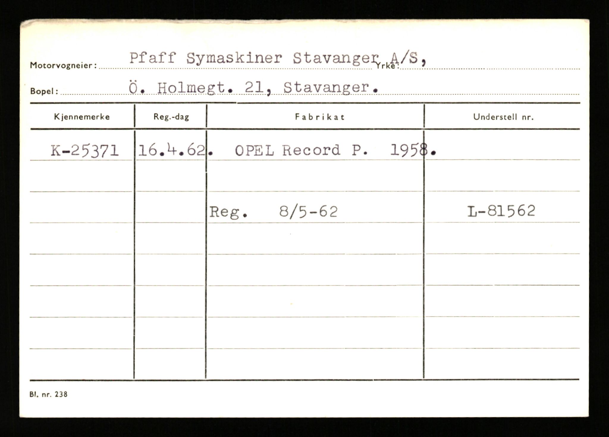 Stavanger trafikkstasjon, SAST/A-101942/0/G/L0005: Registreringsnummer: 23000 - 34245, 1930-1971, p. 747