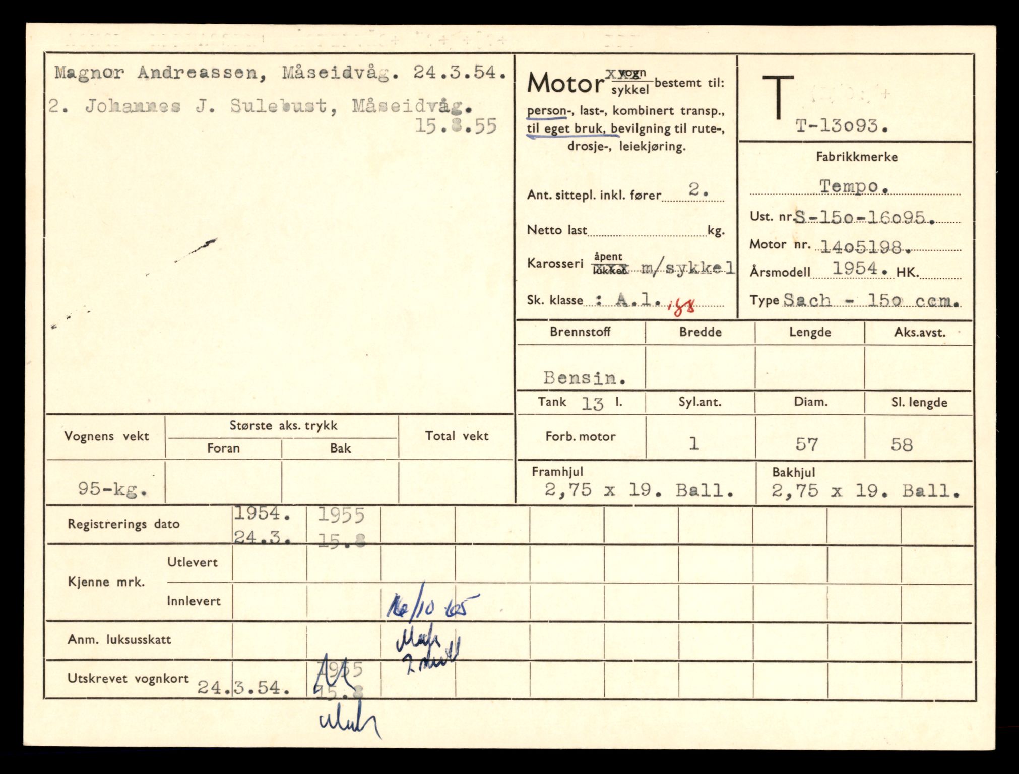 Møre og Romsdal vegkontor - Ålesund trafikkstasjon, AV/SAT-A-4099/F/Fe/L0037: Registreringskort for kjøretøy T 13031 - T 13179, 1927-1998, p. 1275
