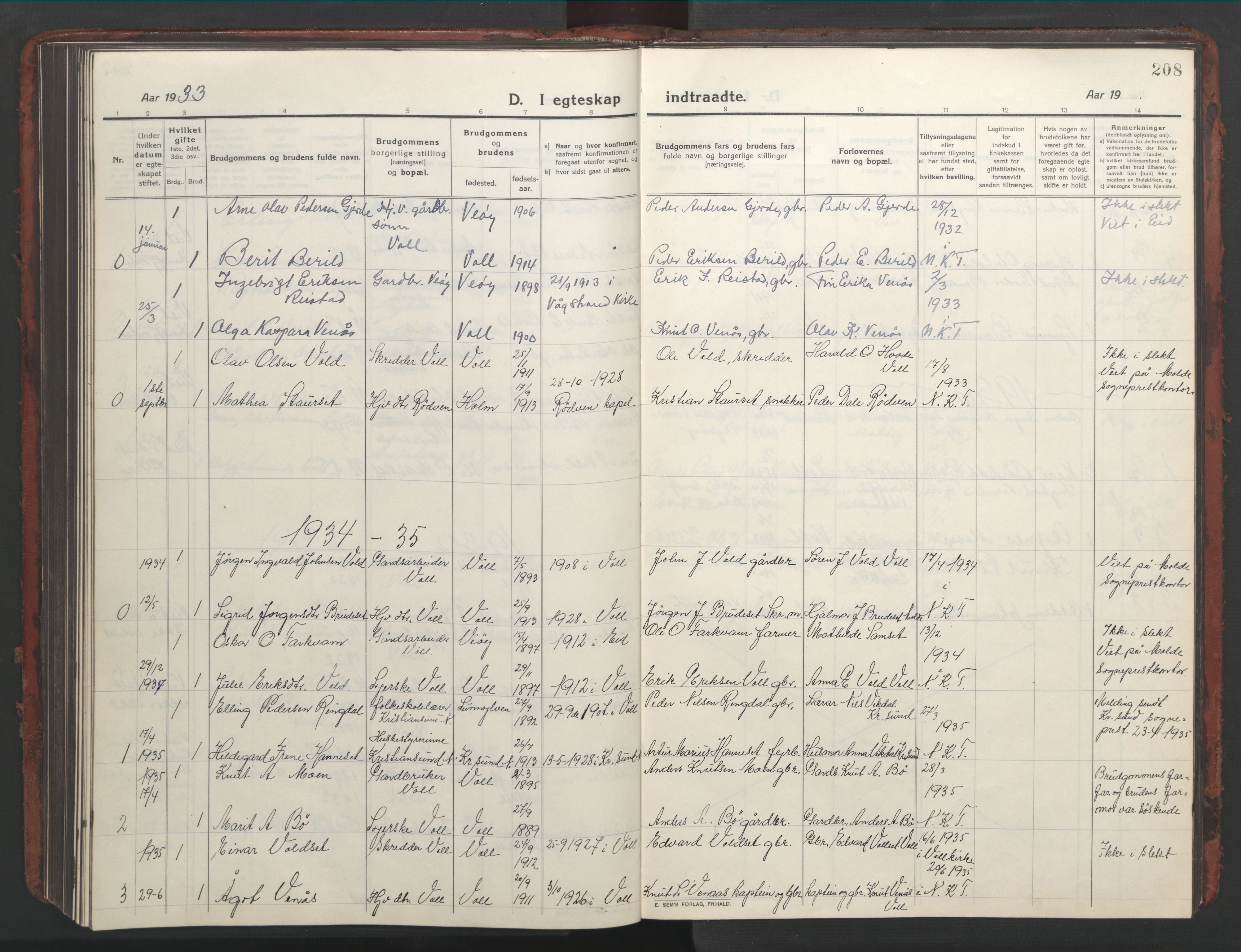 Ministerialprotokoller, klokkerbøker og fødselsregistre - Møre og Romsdal, AV/SAT-A-1454/543/L0565: Parish register (copy) no. 543C03, 1916-1955, p. 208