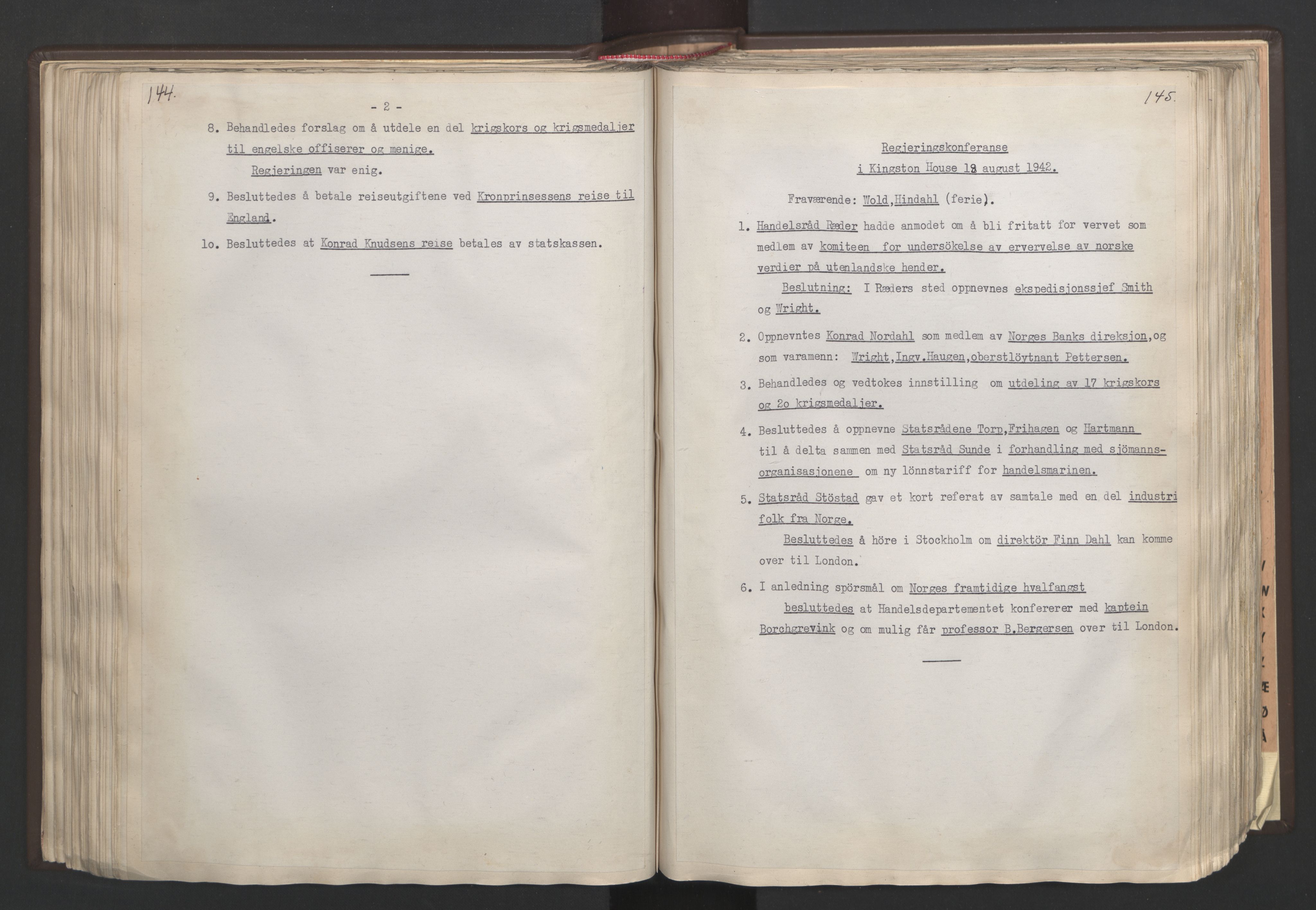 Statsministerens kontor, AV/RA-S-1005/A/Aa/L0002: Referat fra regjeringskonferanser, 1942-1943, p. 144-145