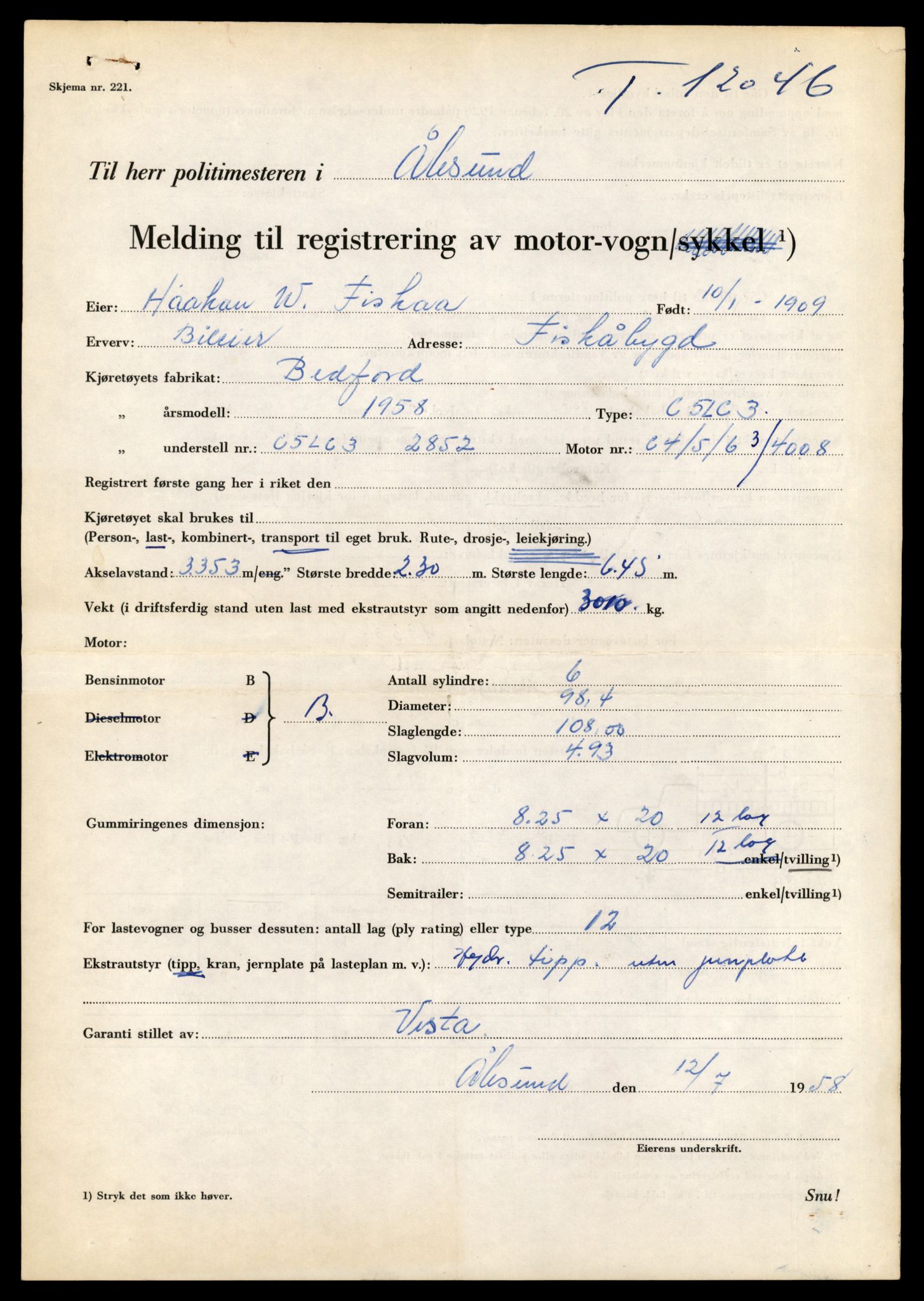 Møre og Romsdal vegkontor - Ålesund trafikkstasjon, AV/SAT-A-4099/F/Fe/L0034: Registreringskort for kjøretøy T 12500 - T 12652, 1927-1998, p. 2050