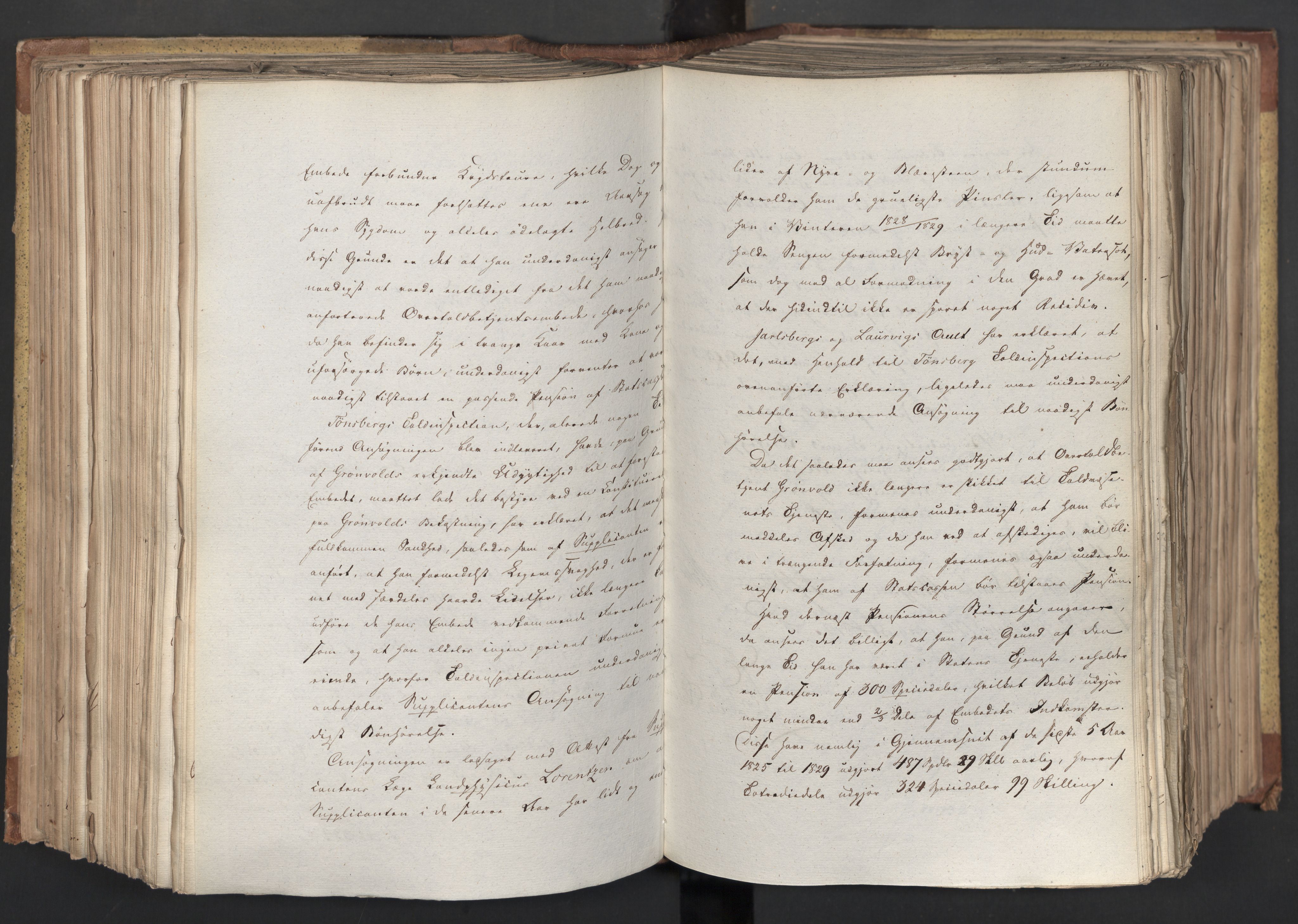 Statsrådsavdelingen i Stockholm, AV/RA-S-1003/D/Da/L0066: Regjeringsinnstillinger nr. 240-449, 1830, p. 352
