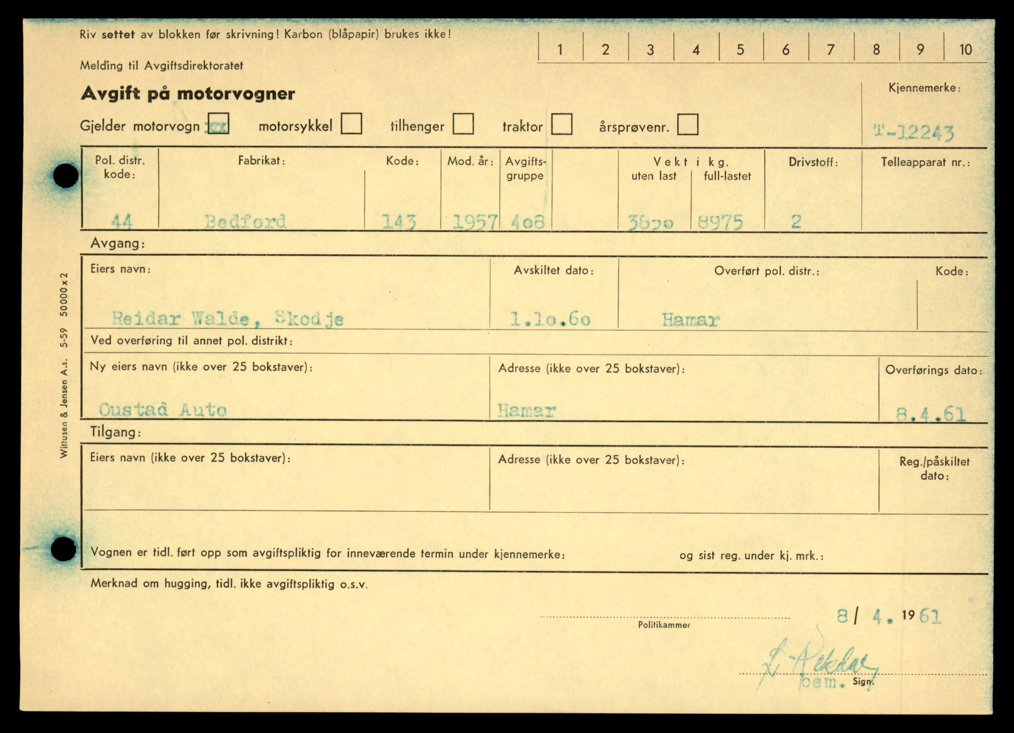 Møre og Romsdal vegkontor - Ålesund trafikkstasjon, AV/SAT-A-4099/F/Fe/L0033: Registreringskort for kjøretøy T 12151 - T 12474, 1927-1998, p. 2309