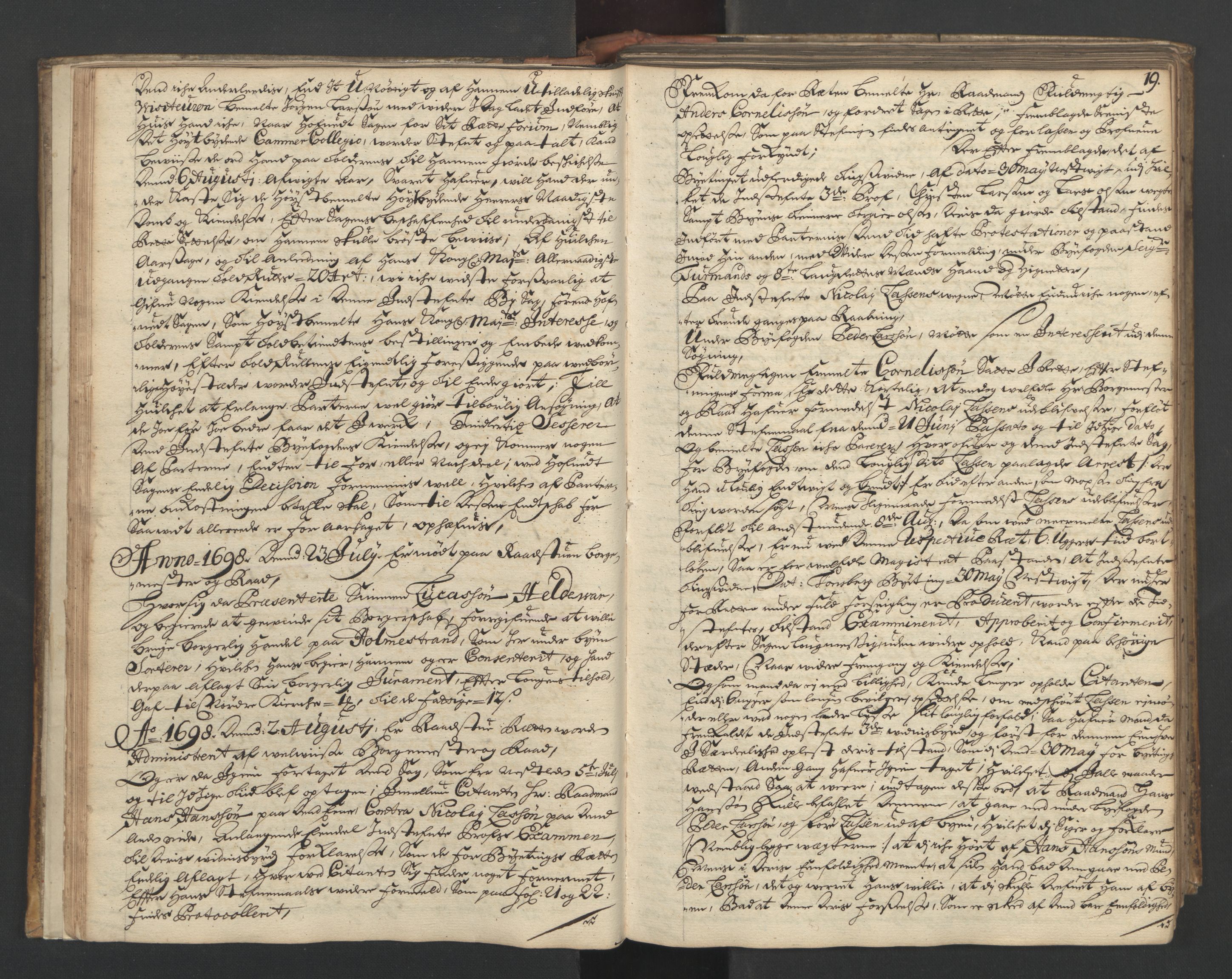 Tønsberg rådstuerett, AV/SAKO-A-800/F/Fa/L0006B: Rådstuprotokoll, 1697-1705, p. 18b-19a