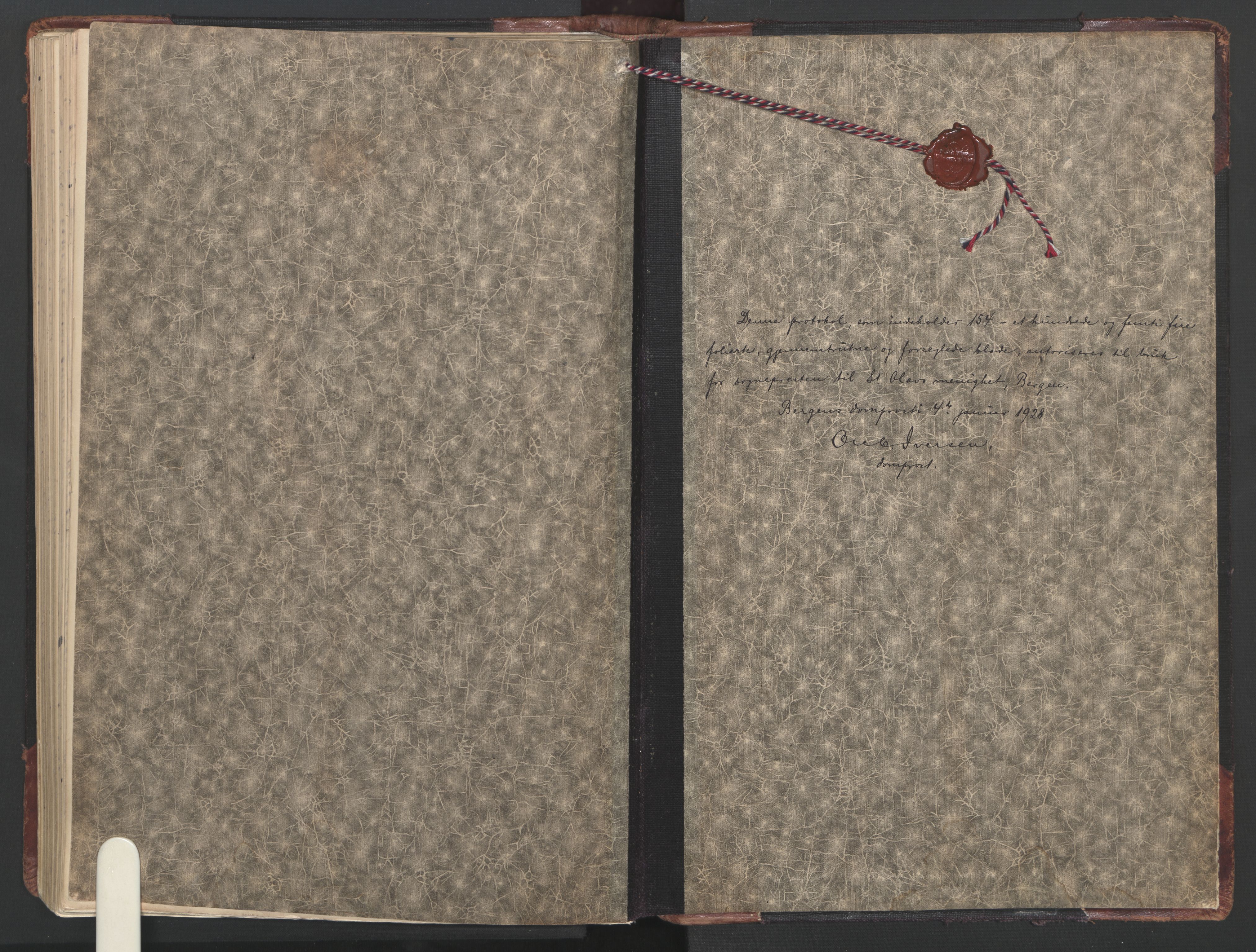 St. Olavs Sokneprestembete, AV/SAB-A-78101/H/Haa: Parish register (official) no. C 1, 1928-1954