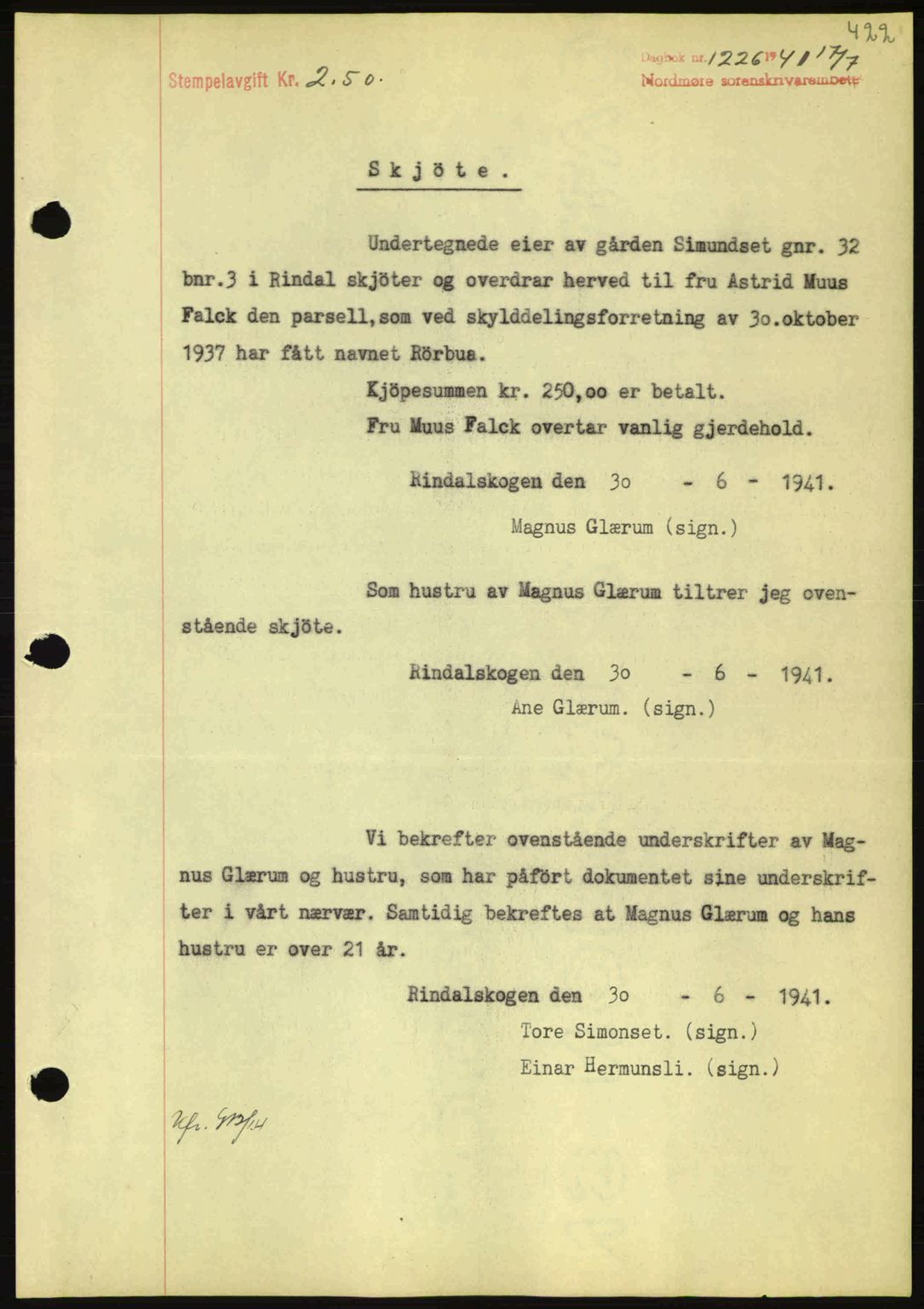 Nordmøre sorenskriveri, SAT/A-4132/1/2/2Ca: Mortgage book no. A90, 1941-1941, Diary no: : 1226/1941