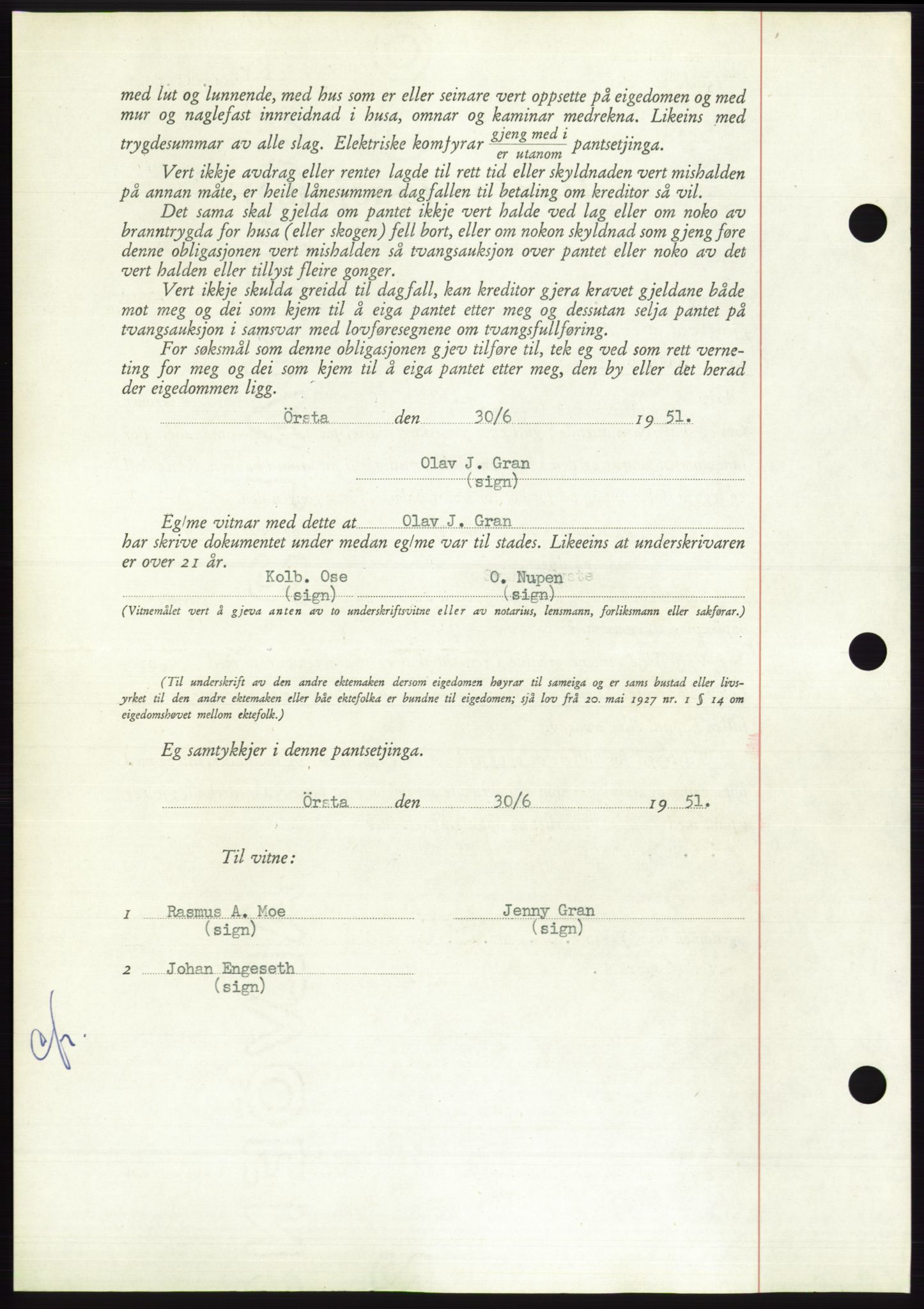 Søre Sunnmøre sorenskriveri, AV/SAT-A-4122/1/2/2C/L0120: Mortgage book no. 8B, 1951-1951, Diary no: : 1385/1951