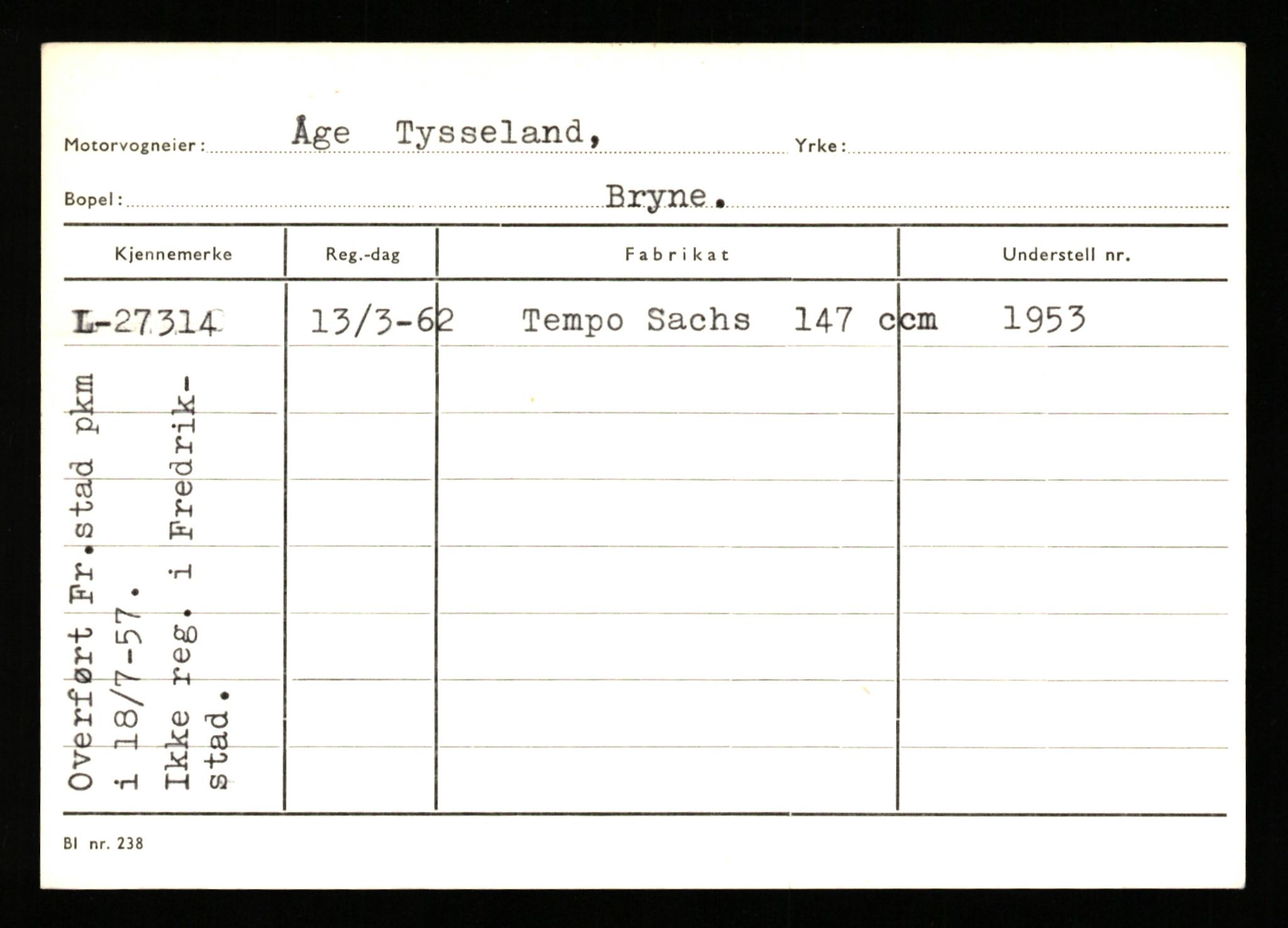 Stavanger trafikkstasjon, AV/SAST-A-101942/0/G/L0005: Registreringsnummer: 23000 - 34245, 1930-1971, p. 1411