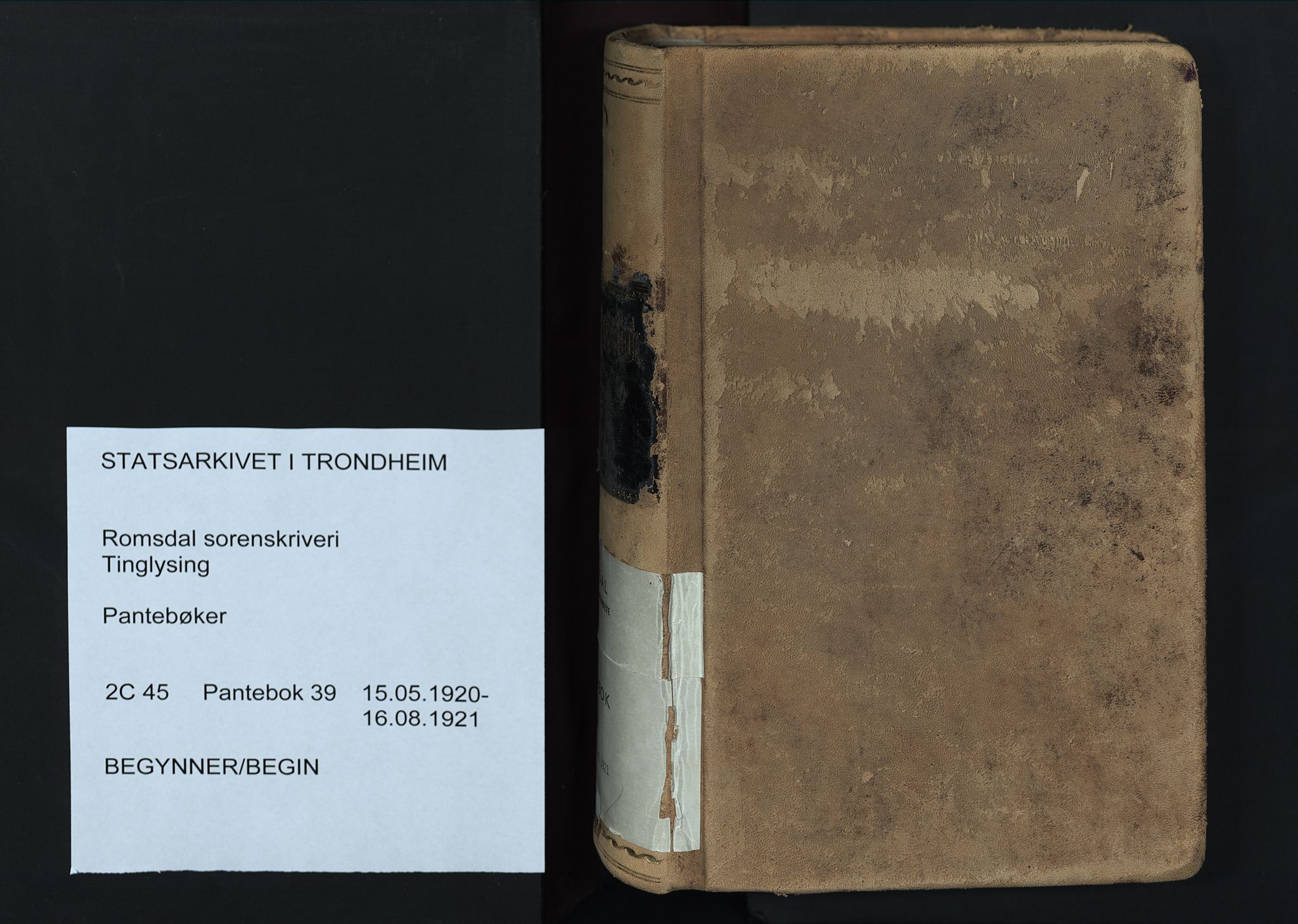 Romsdal sorenskriveri, AV/SAT-A-4149/1/2/2C/L0045: Mortgage book no. 39, 1920-1921