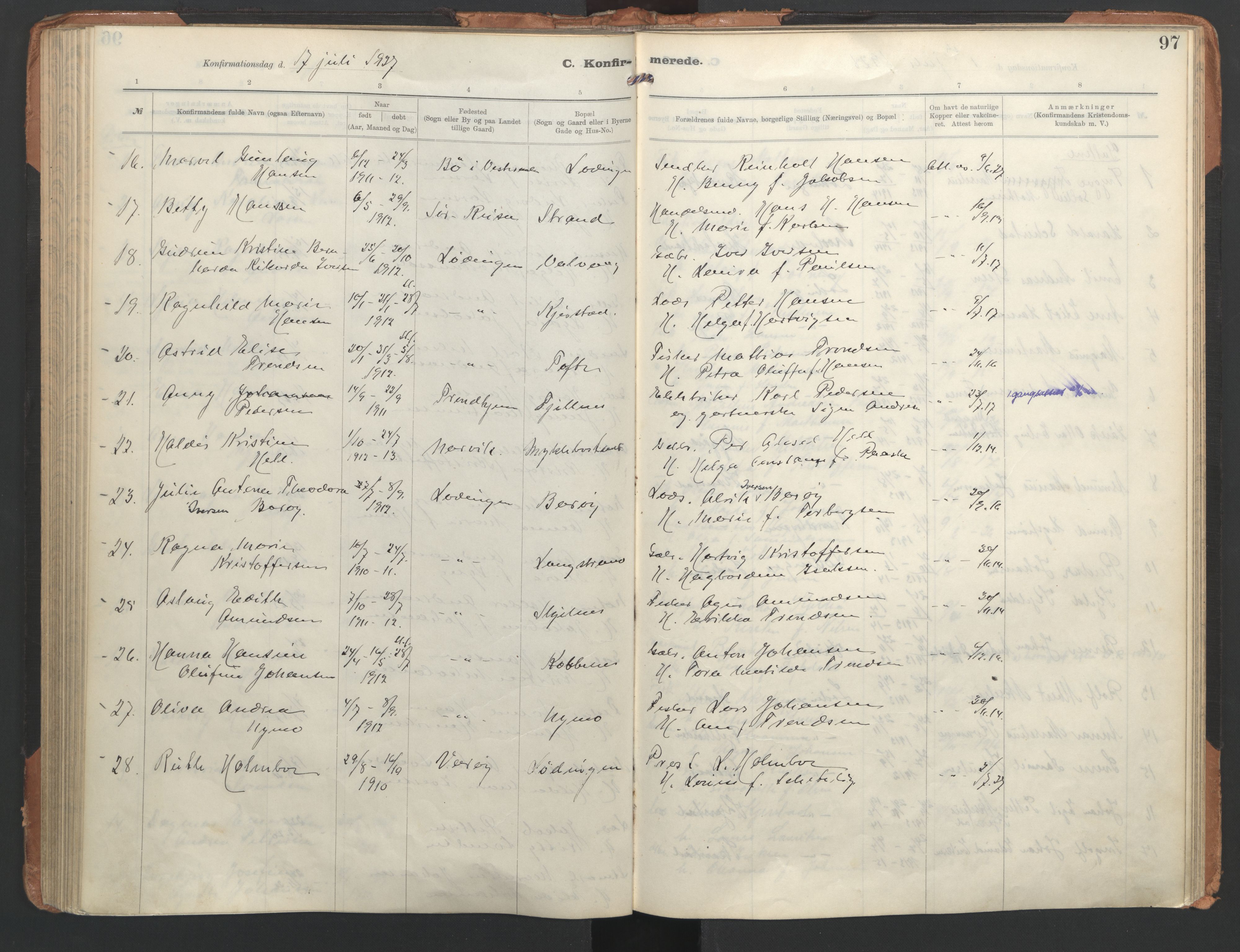 Ministerialprotokoller, klokkerbøker og fødselsregistre - Nordland, AV/SAT-A-1459/872/L1042: Parish register (official) no. 872A17, 1910-1937, p. 97