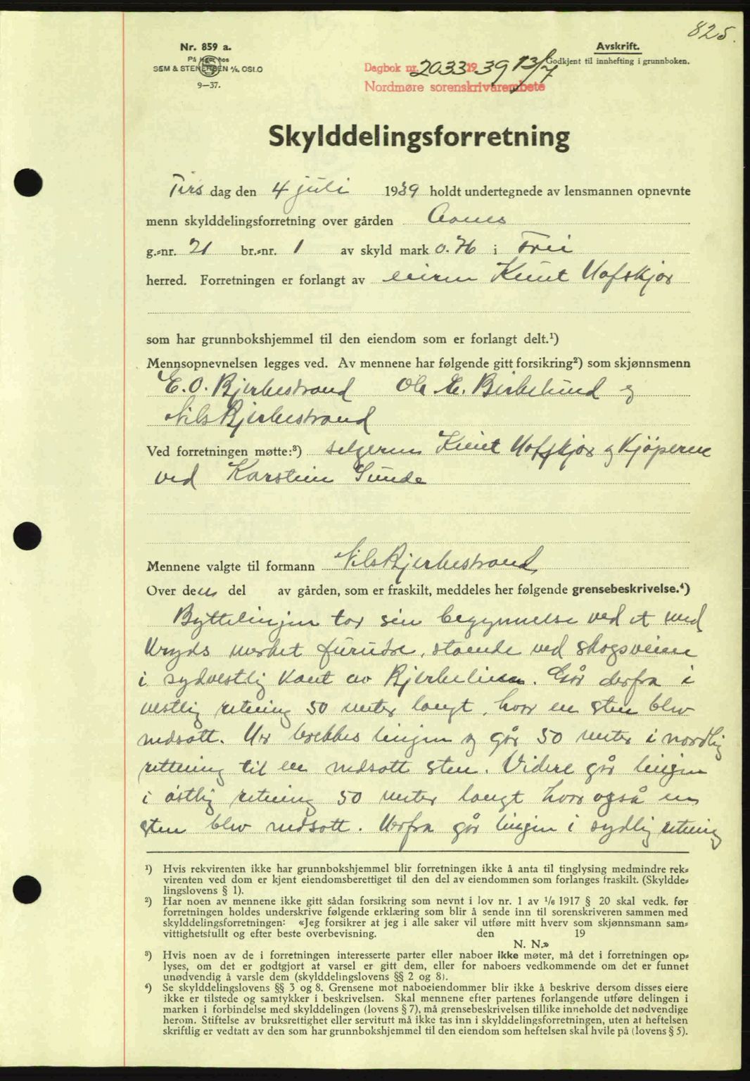 Nordmøre sorenskriveri, AV/SAT-A-4132/1/2/2Ca: Mortgage book no. A86, 1939-1939, Diary no: : 2033/1939