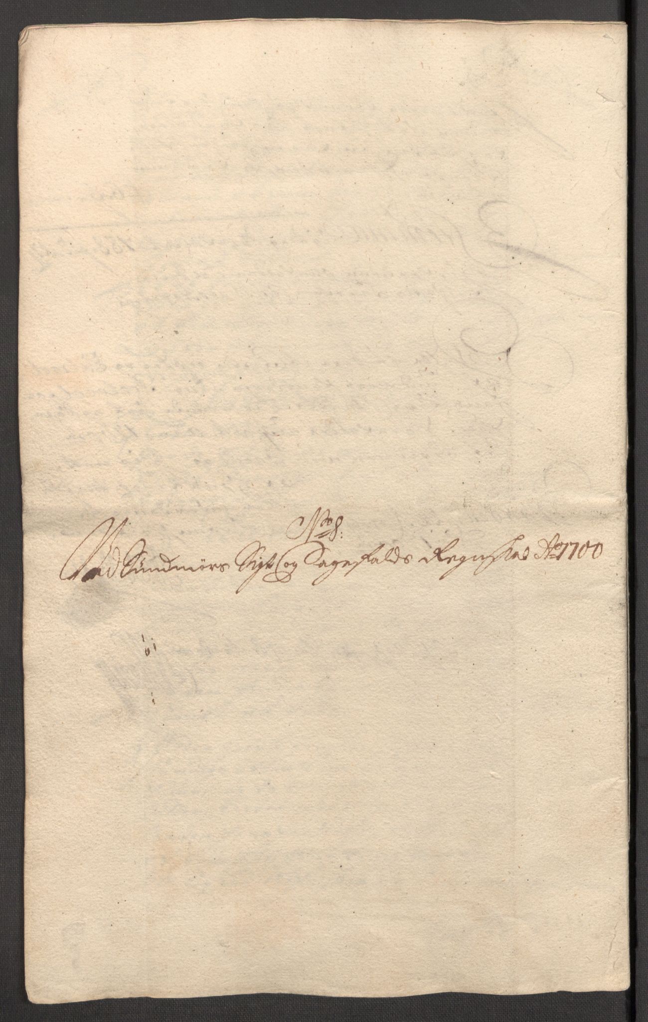 Rentekammeret inntil 1814, Reviderte regnskaper, Fogderegnskap, AV/RA-EA-4092/R54/L3558: Fogderegnskap Sunnmøre, 1700-1701, p. 251