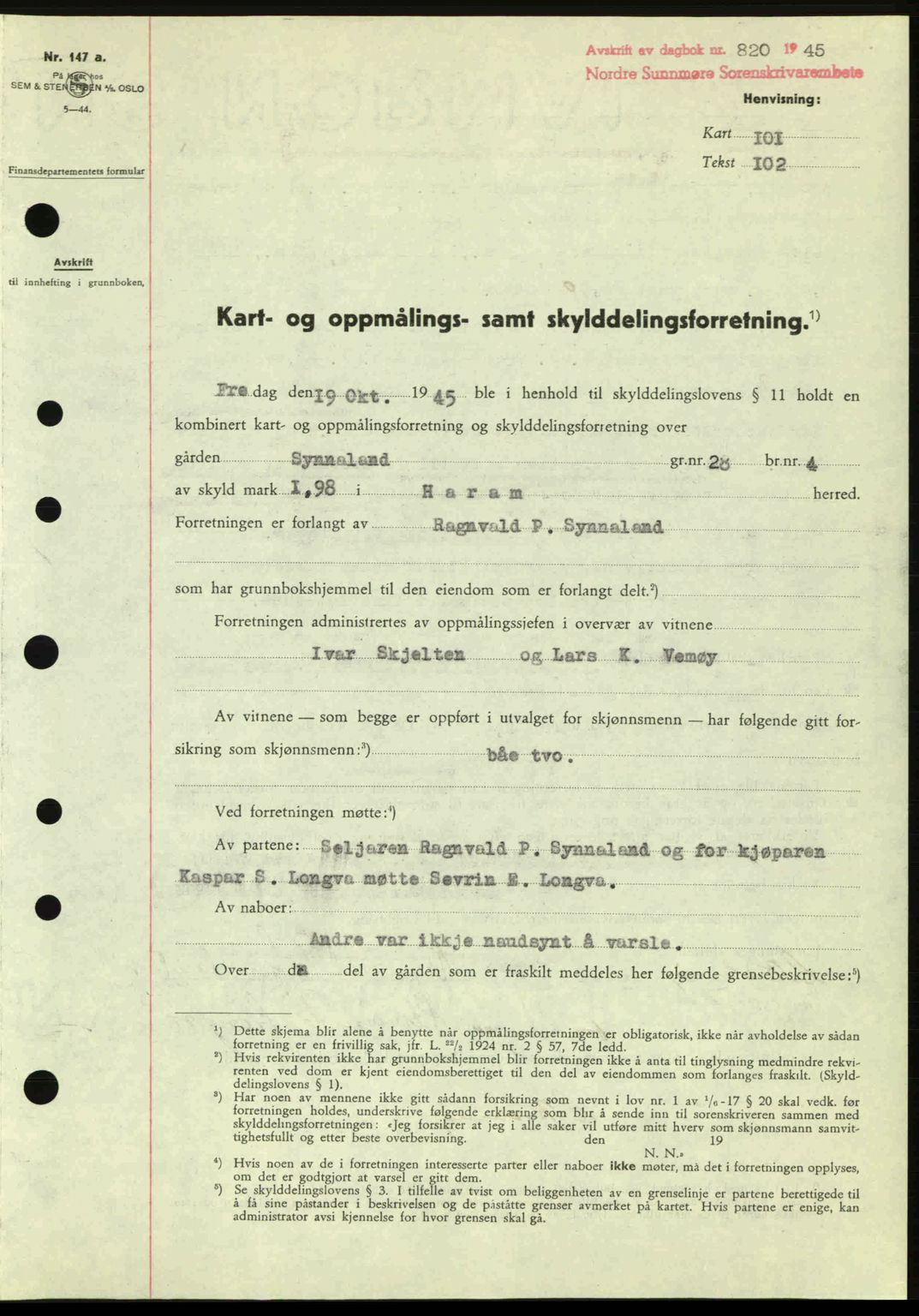 Nordre Sunnmøre sorenskriveri, AV/SAT-A-0006/1/2/2C/2Ca: Mortgage book no. A20a, 1945-1945, Diary no: : 820/1945