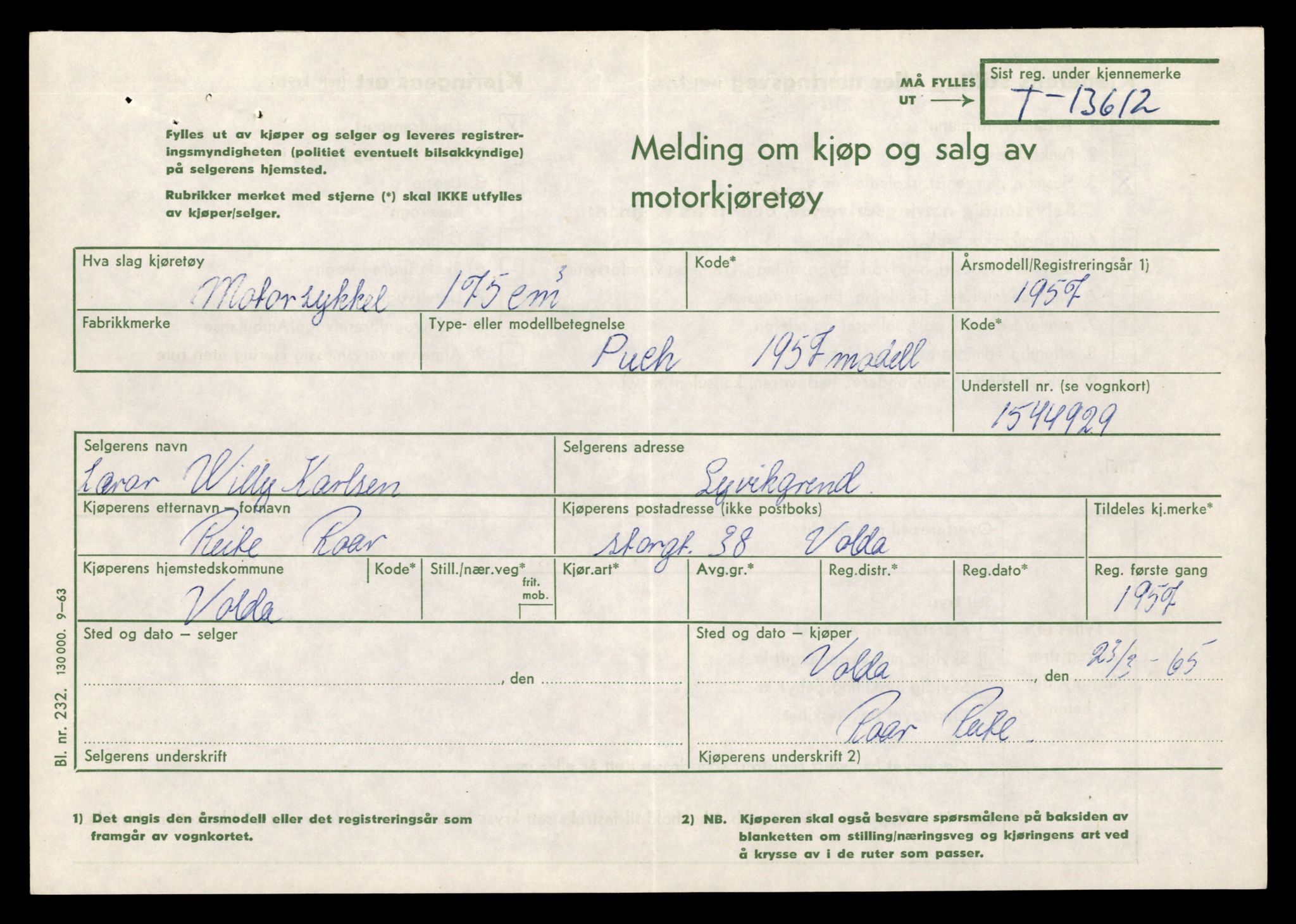 Møre og Romsdal vegkontor - Ålesund trafikkstasjon, AV/SAT-A-4099/F/Fe/L0040: Registreringskort for kjøretøy T 13531 - T 13709, 1927-1998, p. 1473