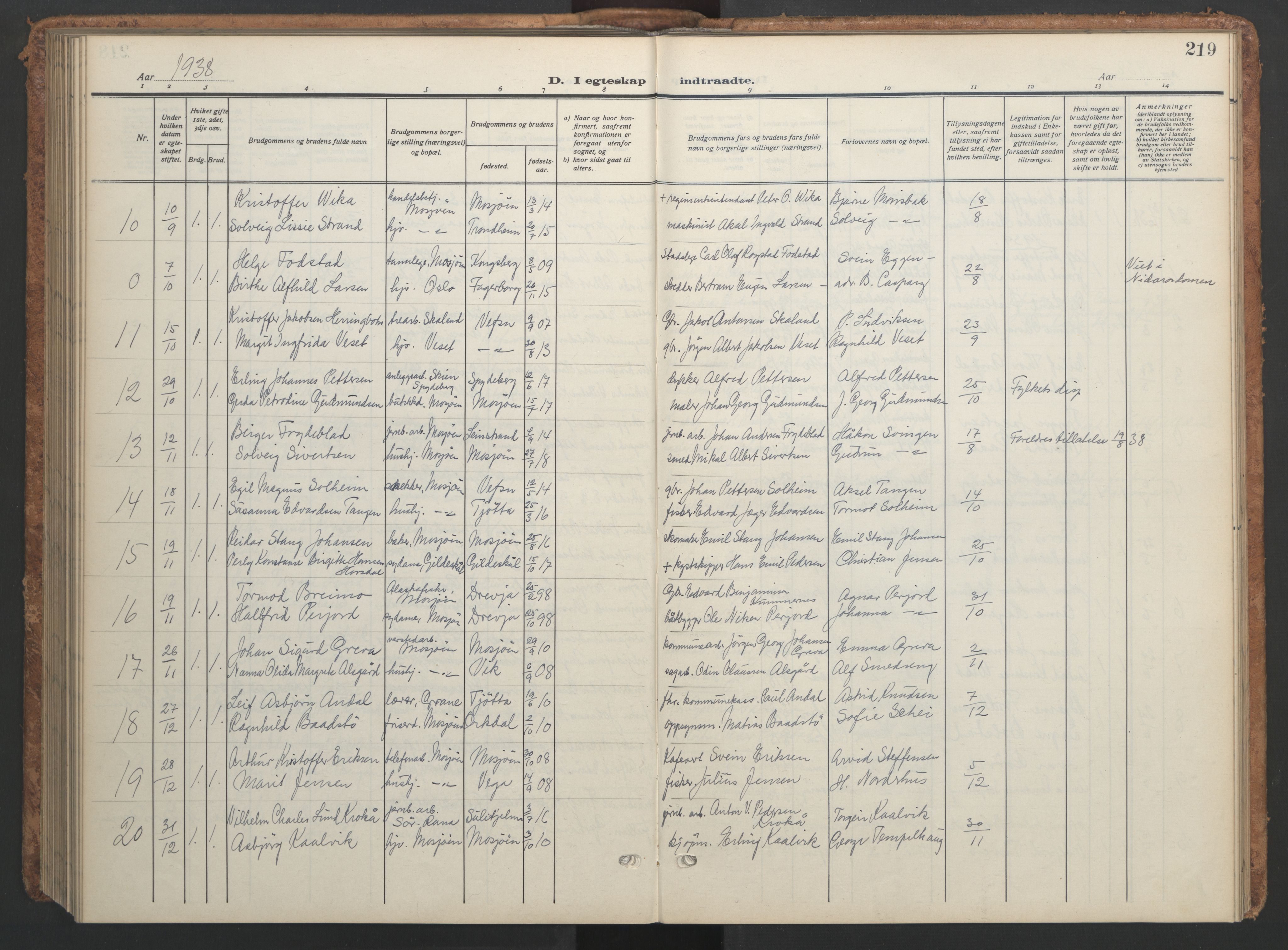 Ministerialprotokoller, klokkerbøker og fødselsregistre - Nordland, SAT/A-1459/820/L0303: Parish register (copy) no. 820C05, 1917-1952, p. 219