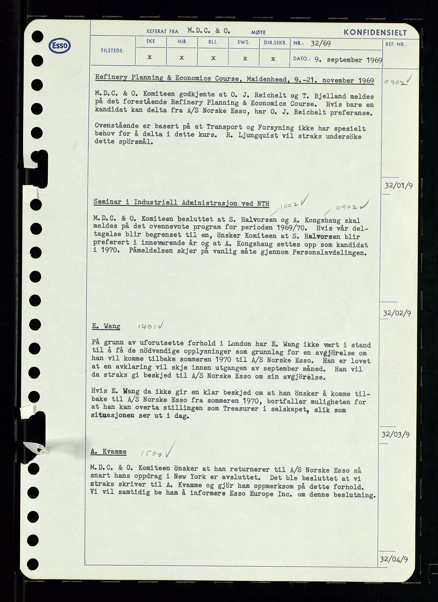 Pa 0982 - Esso Norge A/S, AV/SAST-A-100448/A/Aa/L0003/0001: Den administrerende direksjon Board minutes (styrereferater) og Bedriftforsamlingsprotokoll / Den administrerende direksjon Board minutes (styrereferater), 1969, p. 176