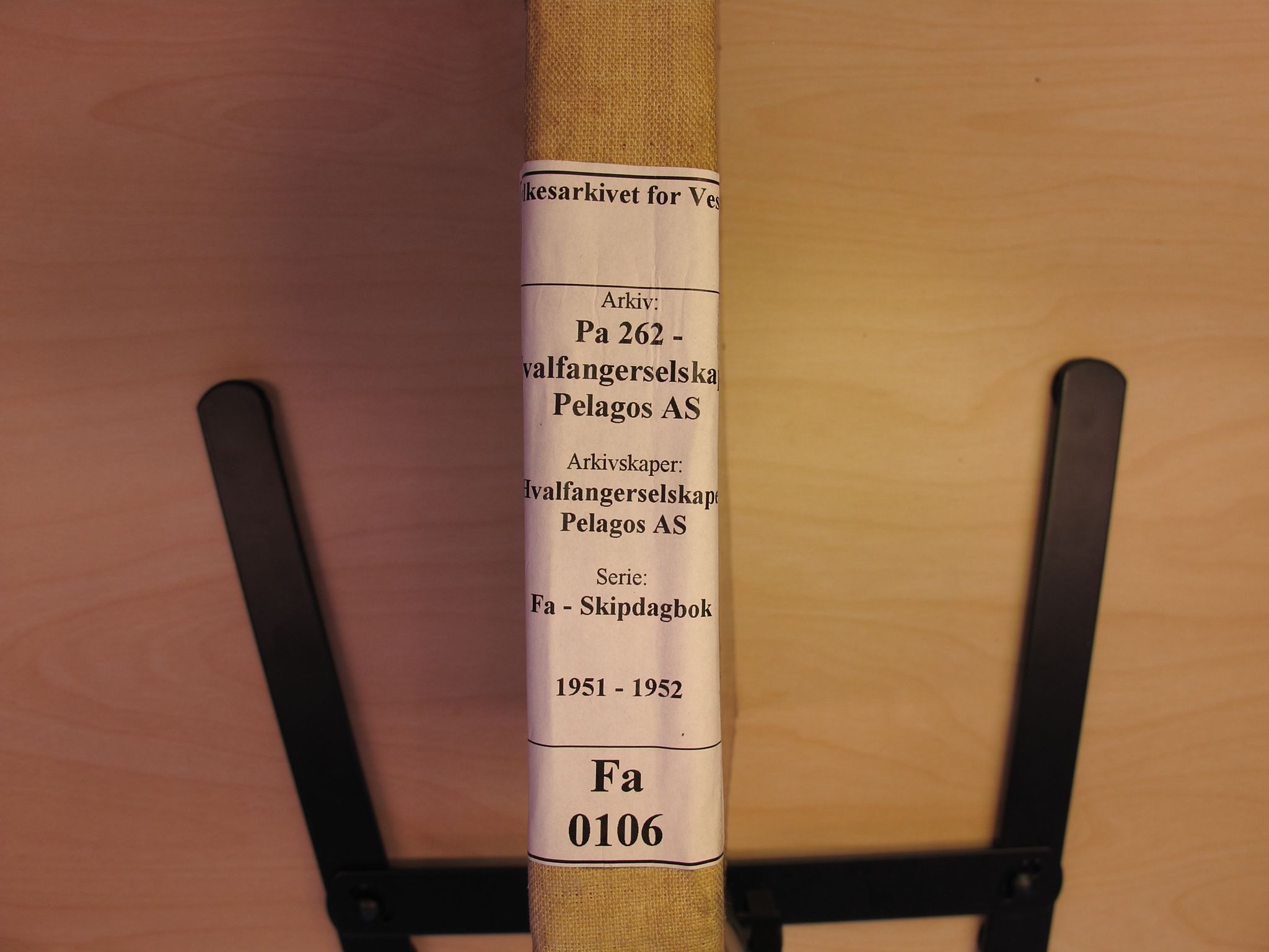 Pa 262 - Hvalfangerselskapet Pelagos AS, VEMU/A-1330/F/Fa/L0106: Pelagos, fl.k.  - dekksdagbok, 1951-1952