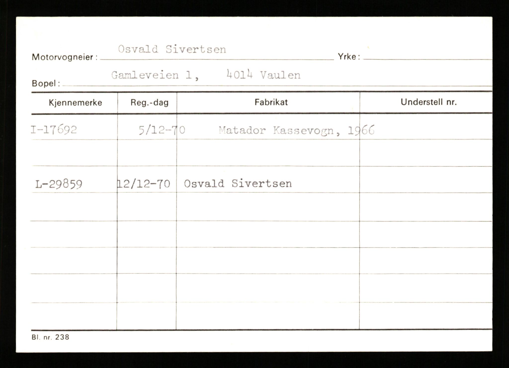 Stavanger trafikkstasjon, AV/SAST-A-101942/0/G/L0004: Registreringsnummer: 15497 - 22957, 1930-1971, p. 1107